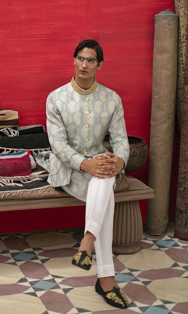 Pastel Paisley Jacquard Waistcoat Kurta Set (3-Piece) - Image 4