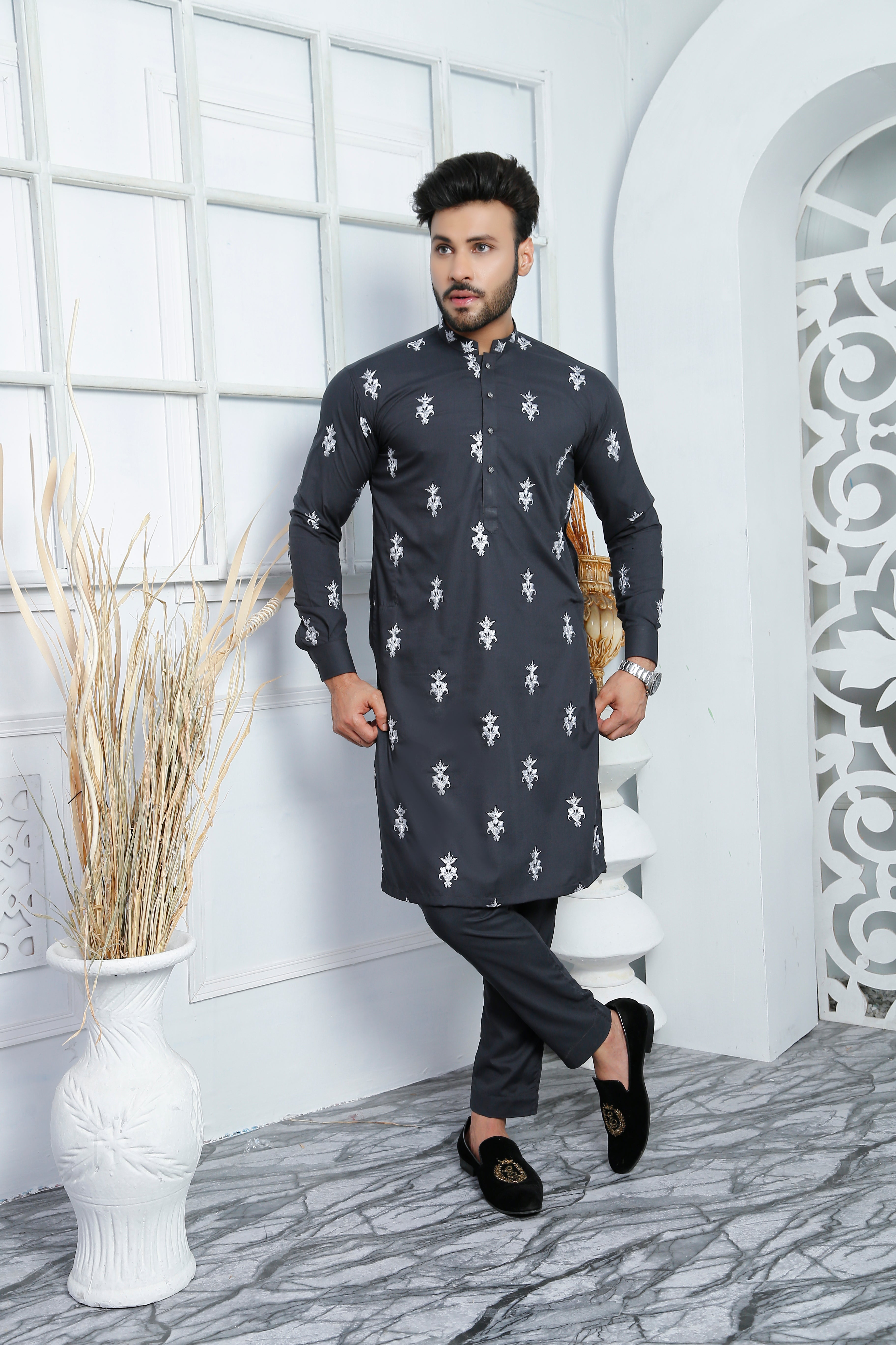 Deep Blue Boti Embroidered Cotton-Silk Kurta Pajama (2-Piece) - Image 1