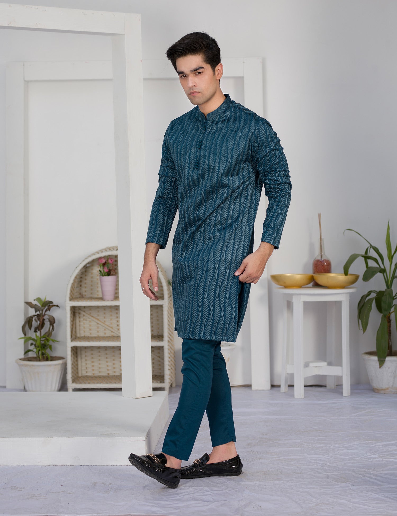 Blue Embroidered Cotton Kurta Set (2-Piece) - Image 2
