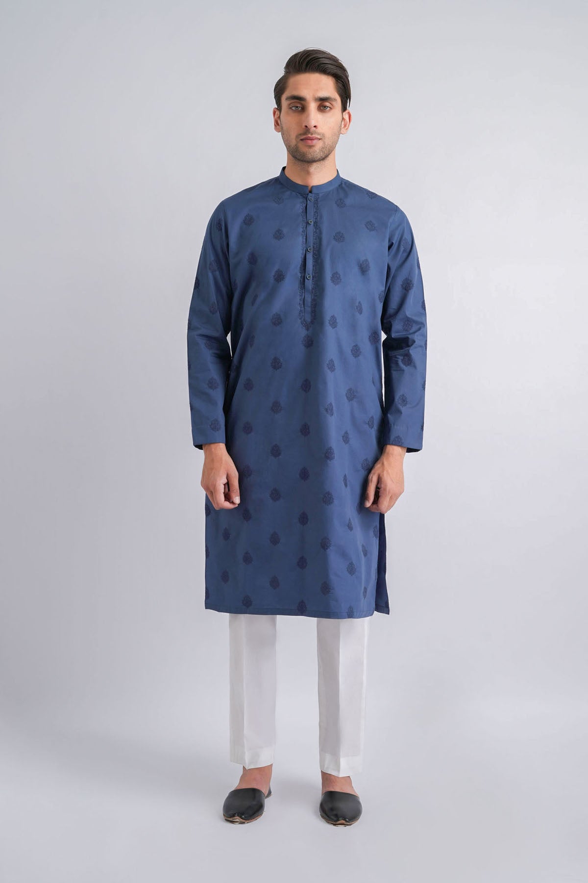 Blue Embroidered Egyptian Cotton Kurta (2-Piece) - Image 1