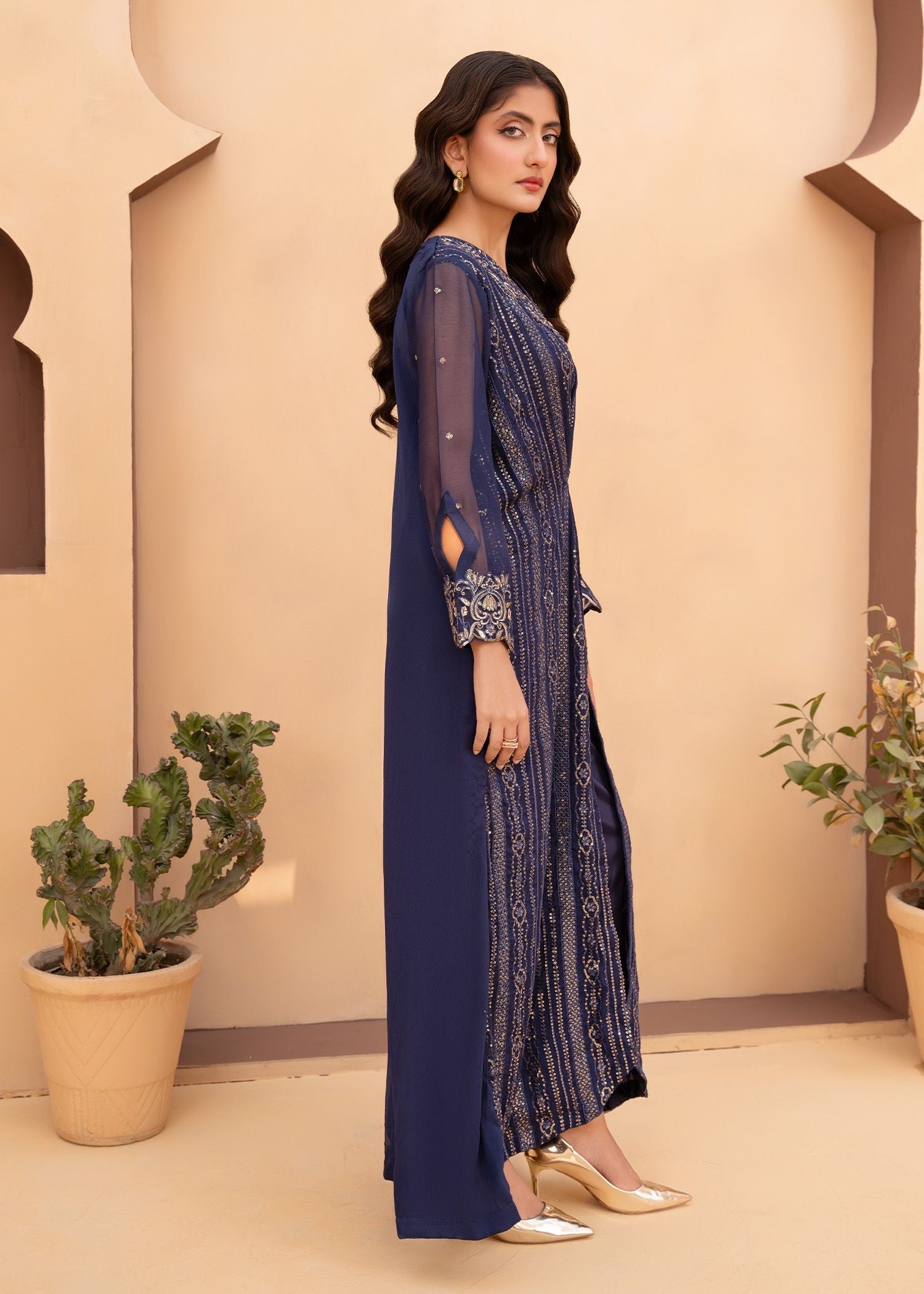 Jewel Blue Embroidered Chiffon Kaftan Set (2-Piece) - Image 2