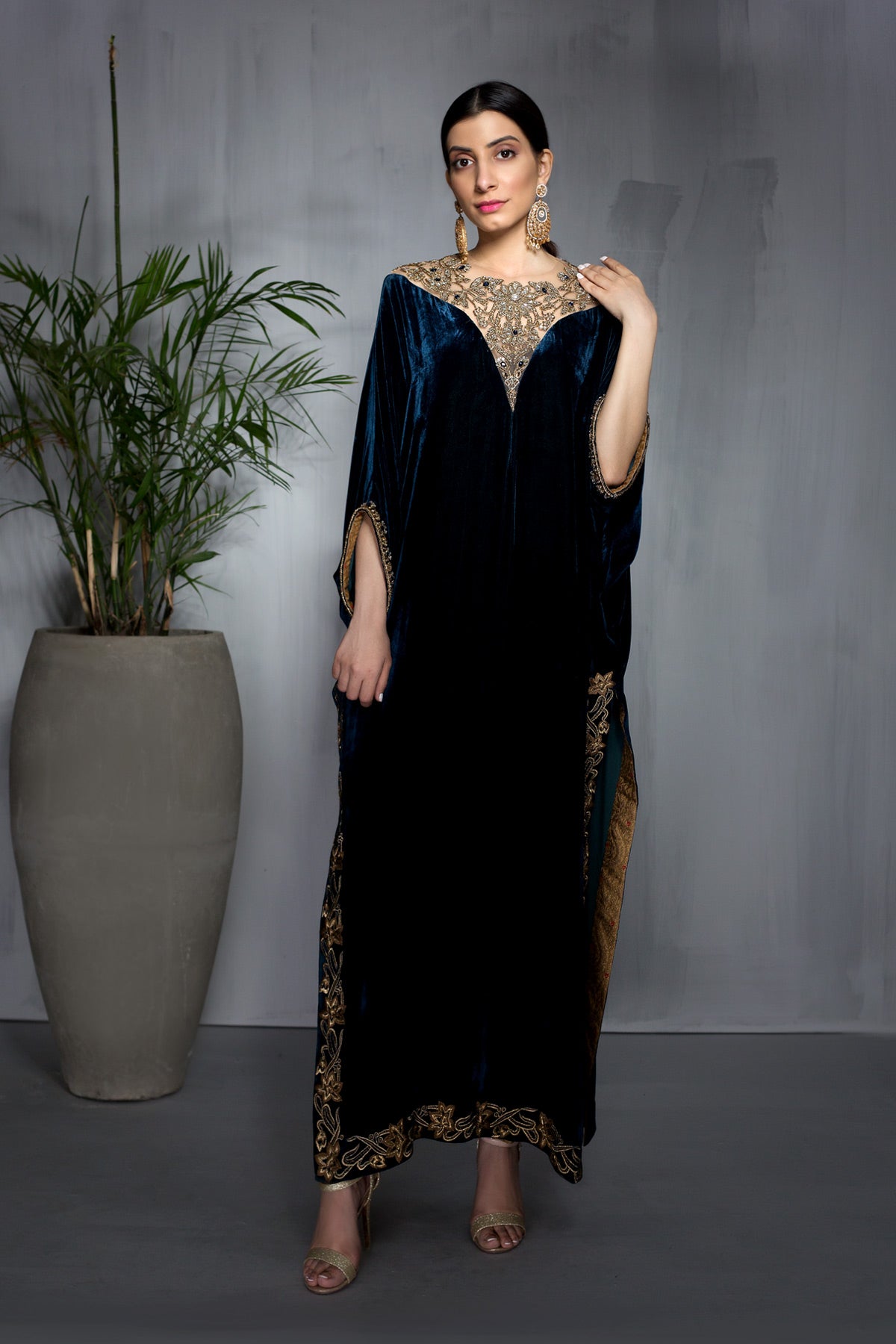 Midnight Blue Zardozi Velvet Kaftan (2-Piece) - Image 1