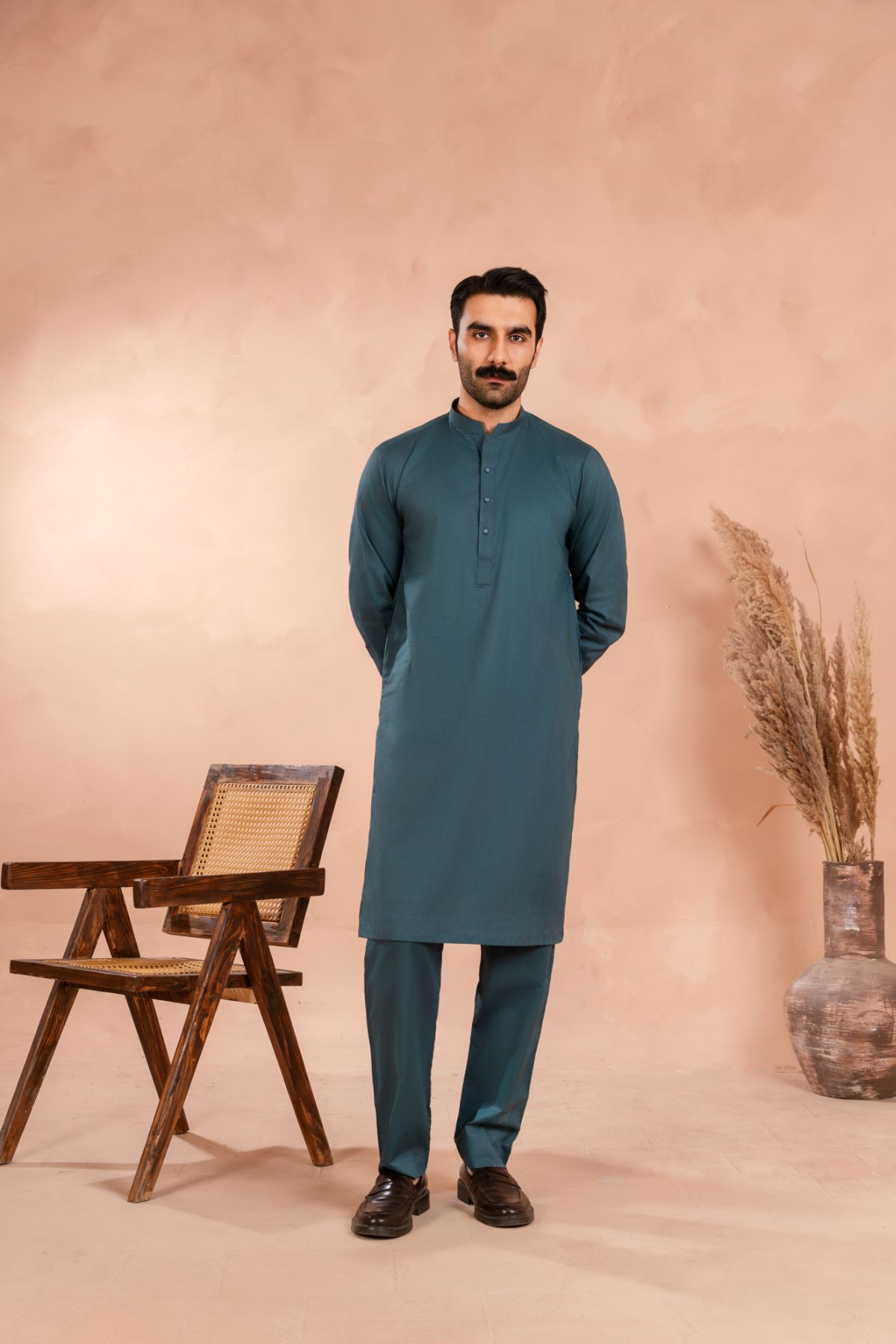Royal Blue Luxury Cotton Kurta Pajama (2-Piece) - Image 1