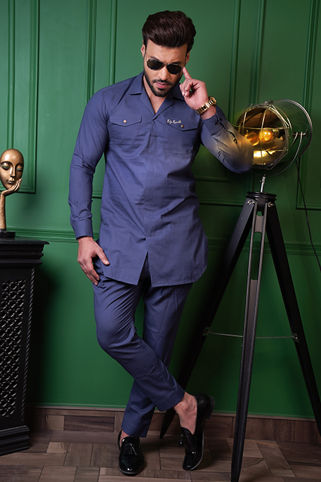 Deep Blue Embroidered Linen Kurta Pajama (2-Piece) - Image 2