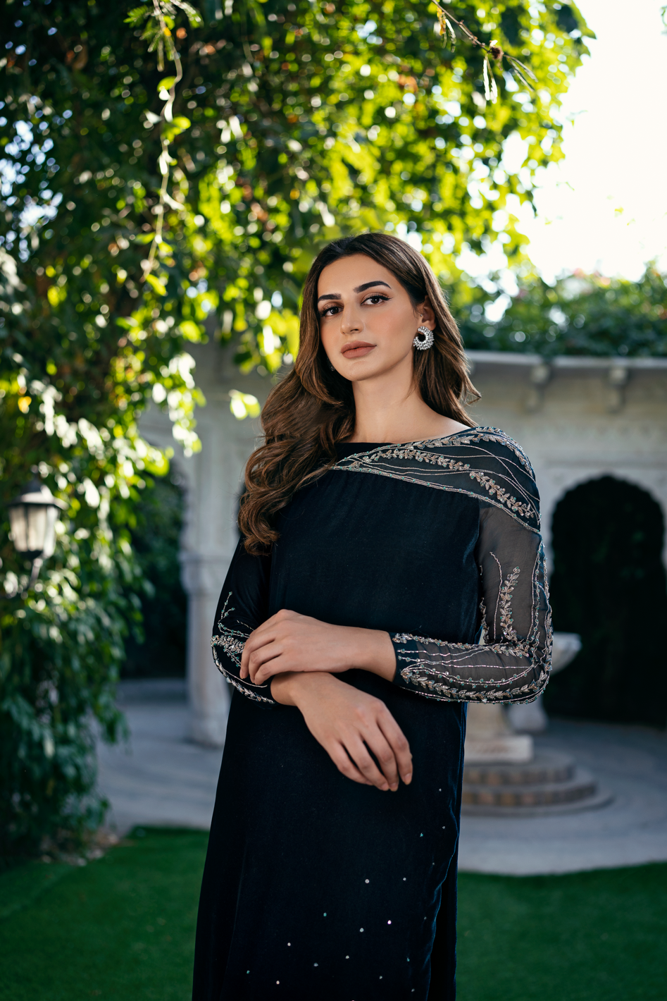 Pakistani Royal Blue Embellished Velvet Maxi Dress (1-Pc) - Image 4