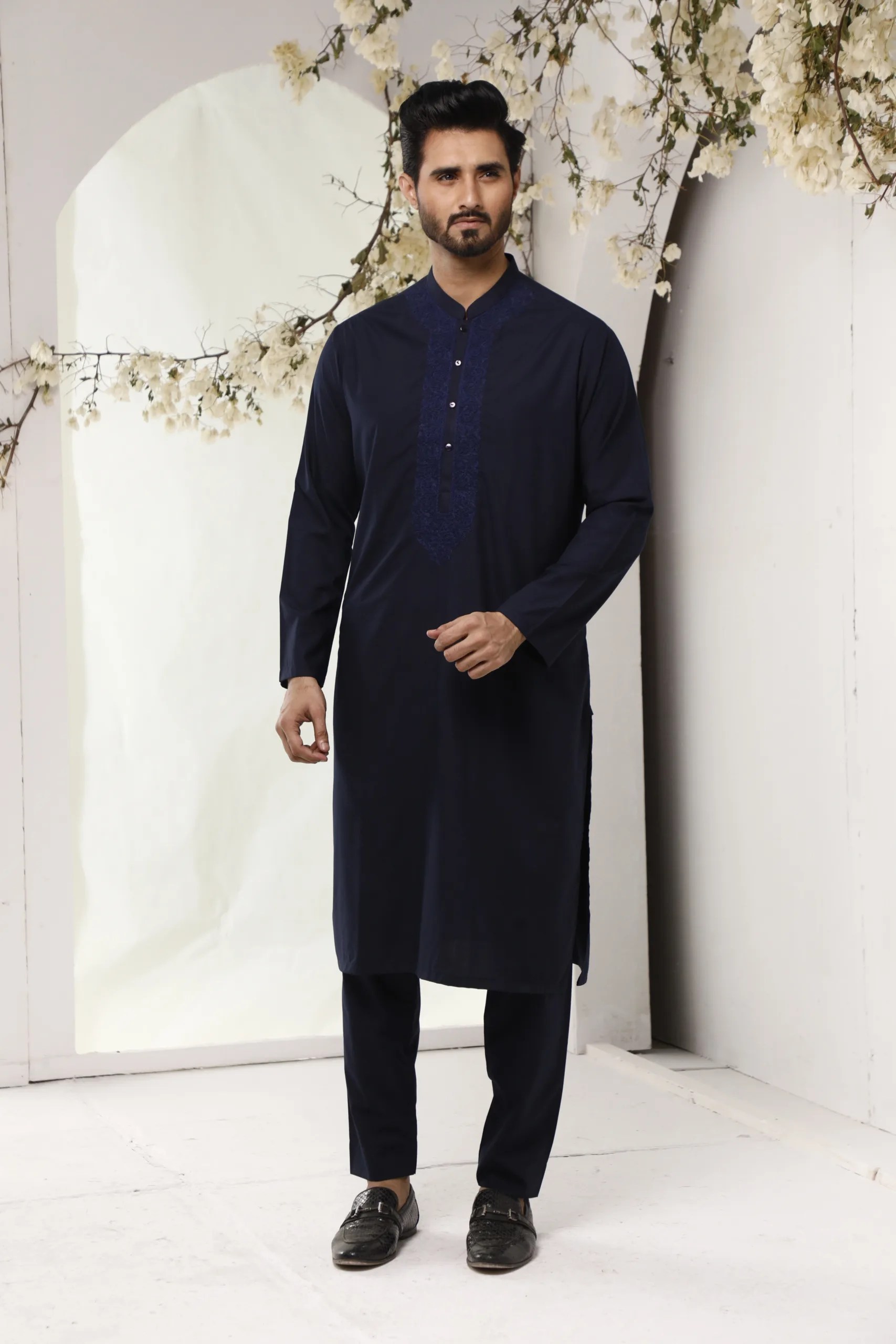 Midnight Blue Embroidered Cotton-Blend Kurta (2-Piece) - Image 2