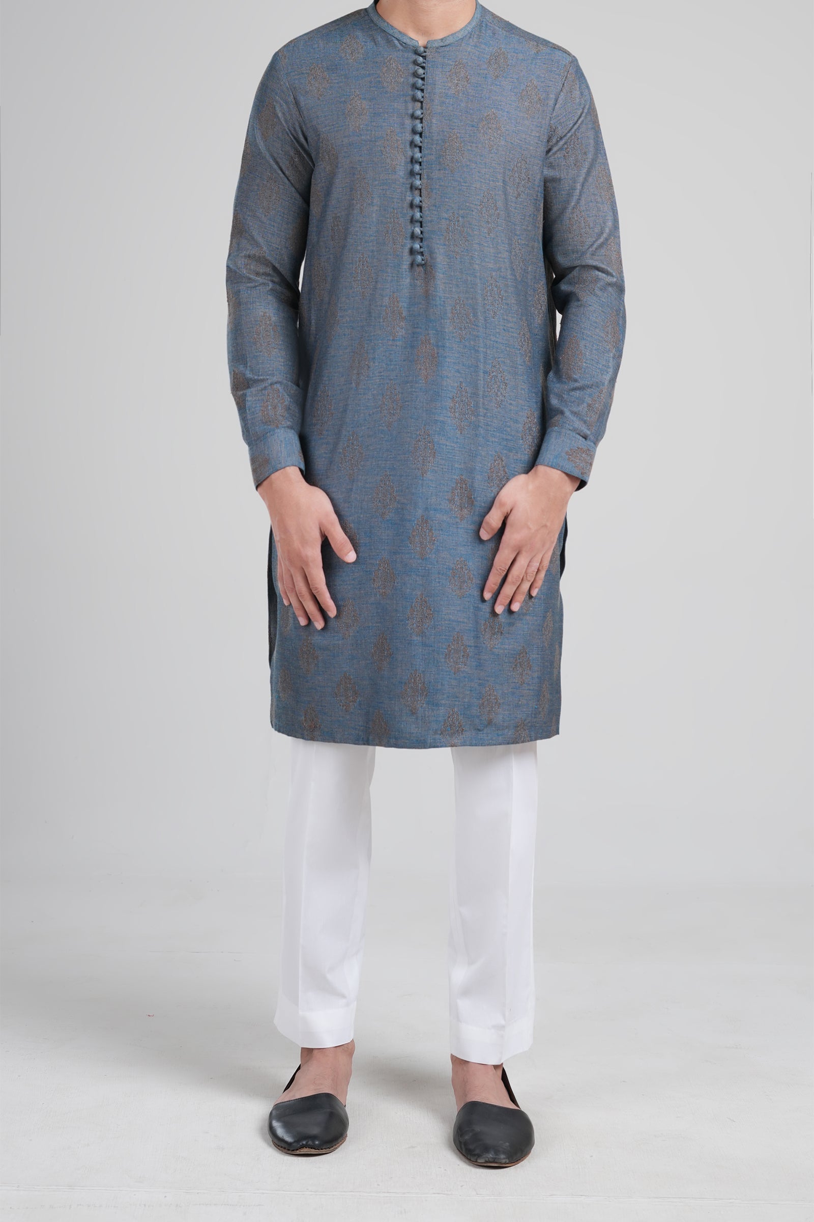 Blue Embroidered Handloomed Kurta (2-Piece) - Image 1