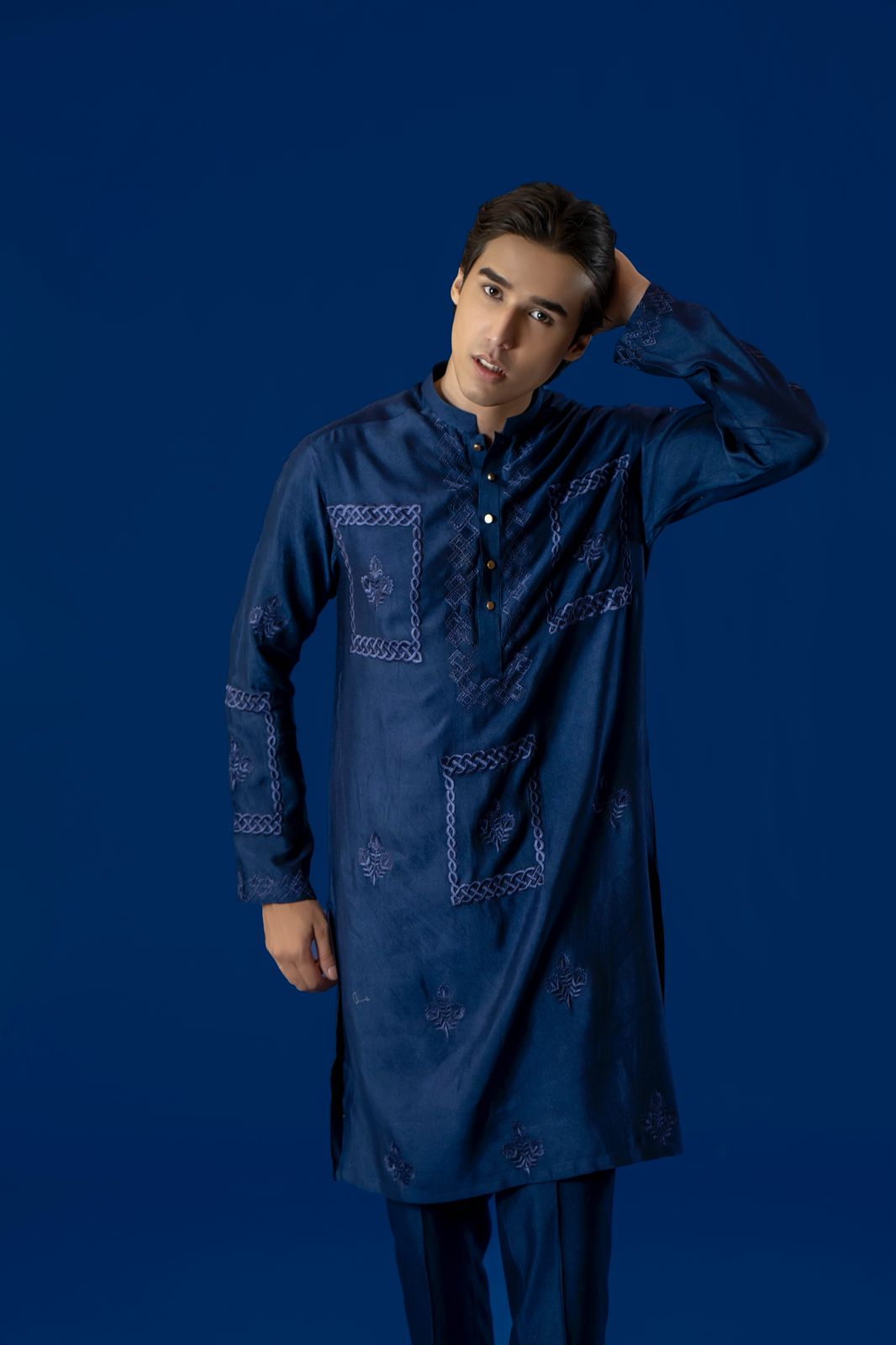 Deep Blue Hand-Embroidered Cotton Net Kurta Pajama (2-Piece) - Image 3