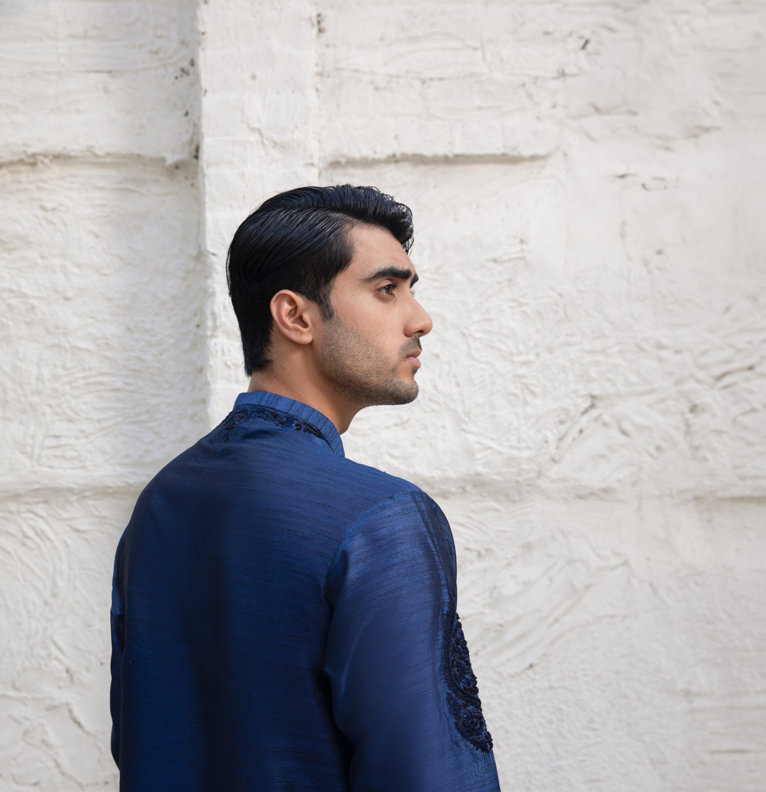 Tranquil Blue Embroidered Raw Silk Kurta (2-Piece) - Image 3