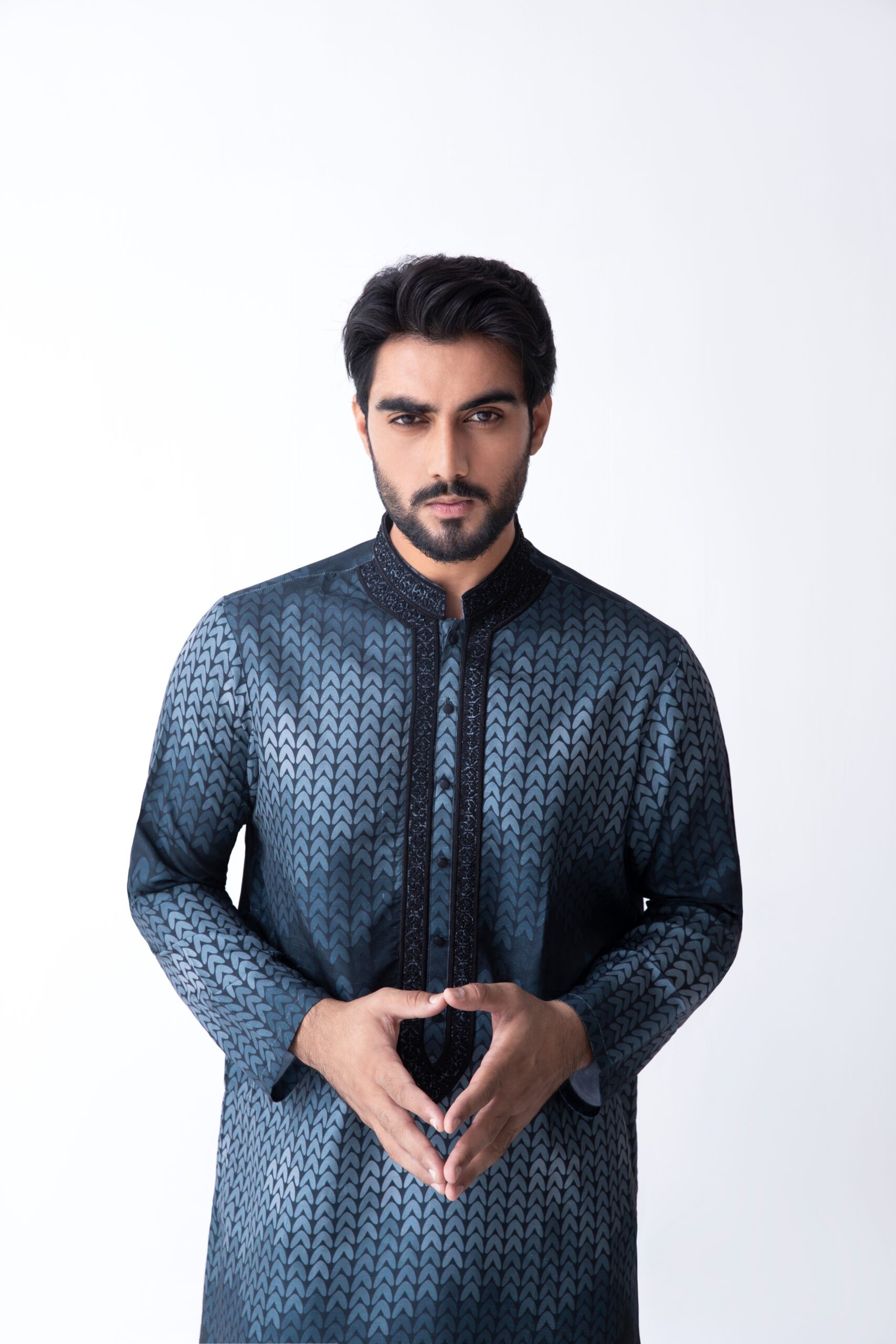 Deep Blue Hand-Embroidered Silk-Blend Men's Kurta (1-Pc) - Image 2