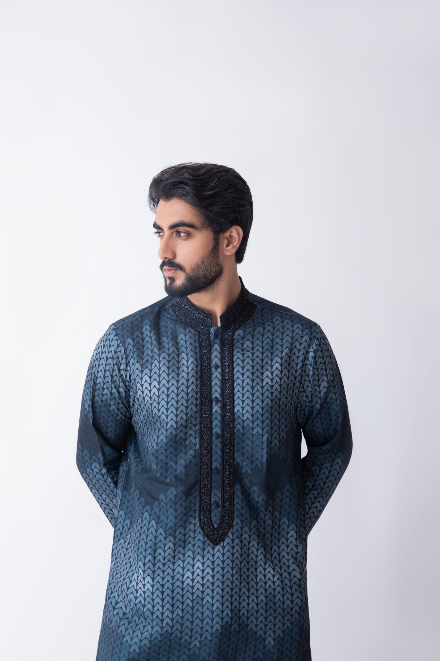 Deep Blue Hand-Embroidered Silk-Blend Men's Kurta (1-Pc) - Image 4