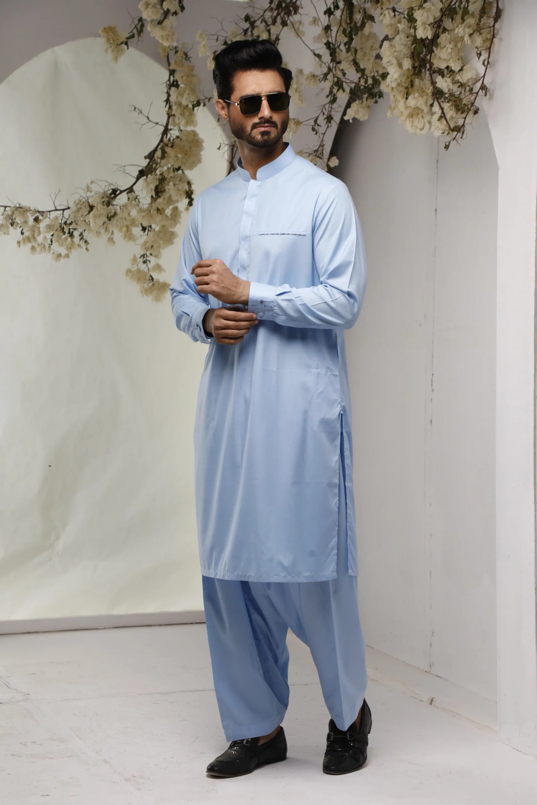 Light Blue Plain Cotton Shalwar Kameez (2-Piece) - Image 2