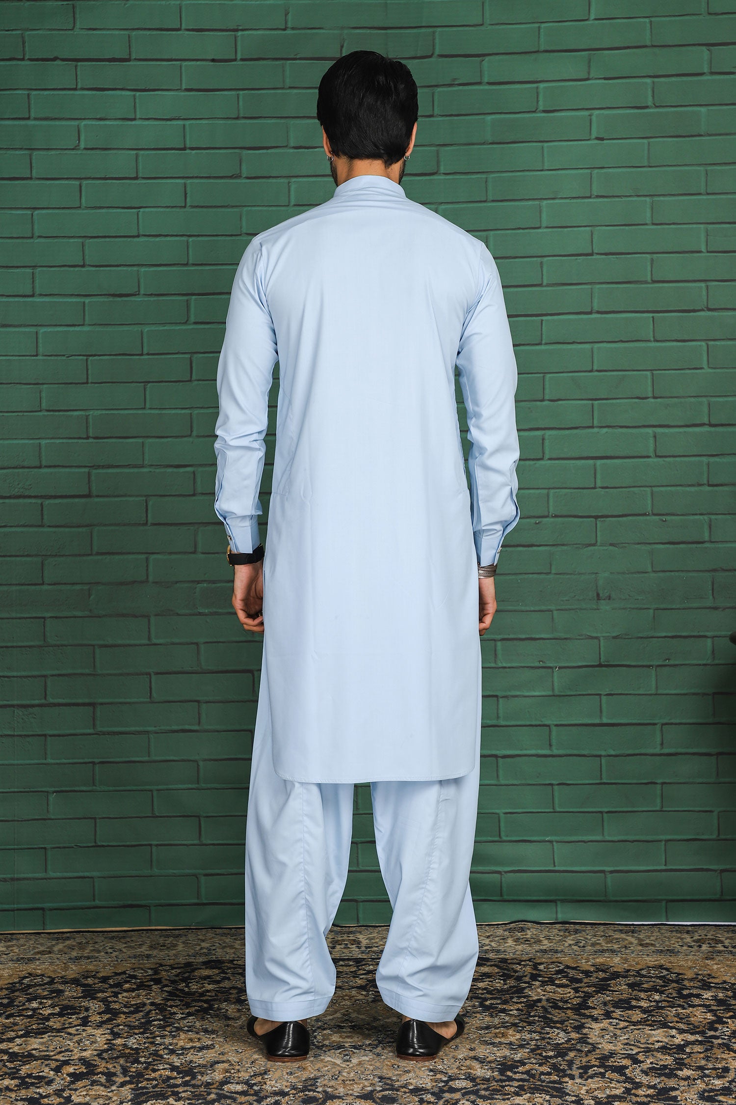 Sky Blue Wrinkle-Free Kurta Shalwar (2-Piece) - Image 3