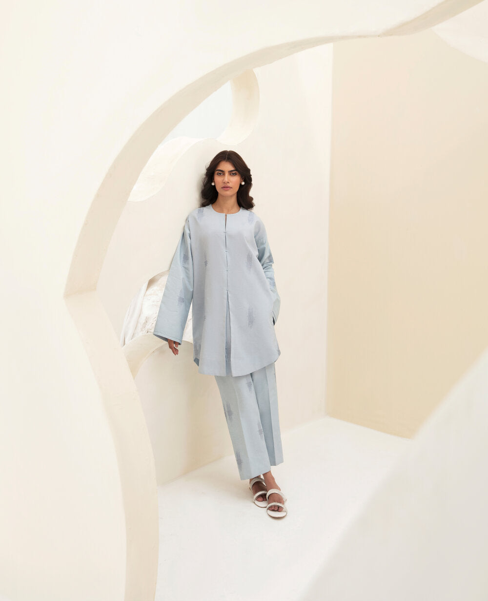 Pakistani Powder Blue Kantha-Stitch Cambric Kurta Set (2-Piece) - Image 2