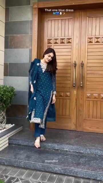 Royal Blue Embroidered Chiffon Kurta Set (3-Piece) - Image 7