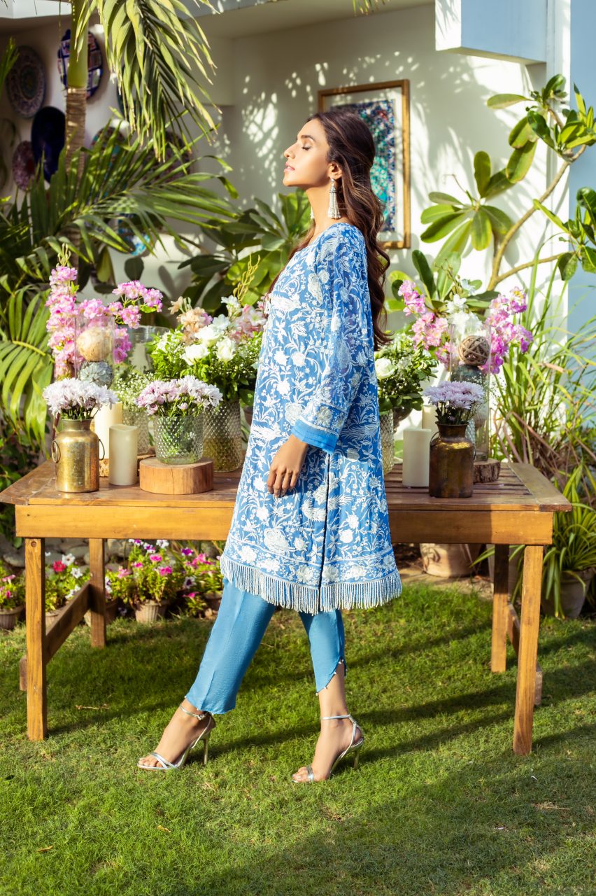 Blue Gaara Embroidered Chiffon Kurta Set (2-Piece) - Image 5