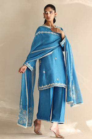 Fresh Blue Aari Embroidered Cotton Sheesha Silk Kurta (3-Piece) - Image 4