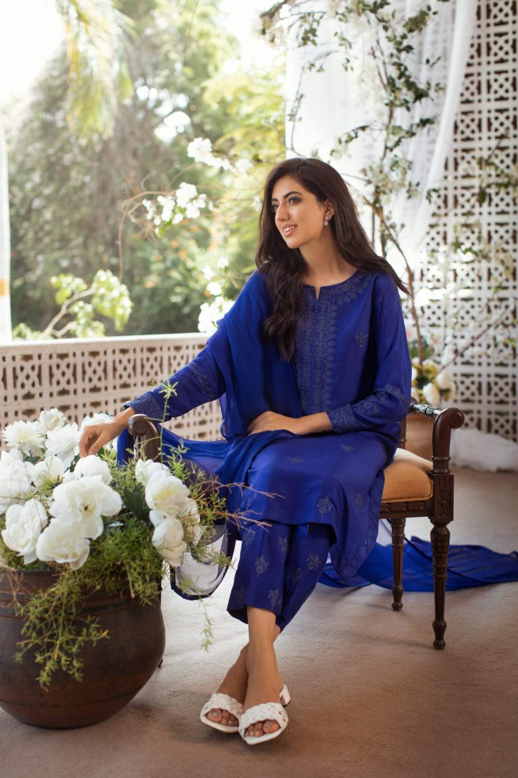 Midnight Blue Ari Embroidered Cotton Silk Salwar Kameez (3-Piece) - Image 2