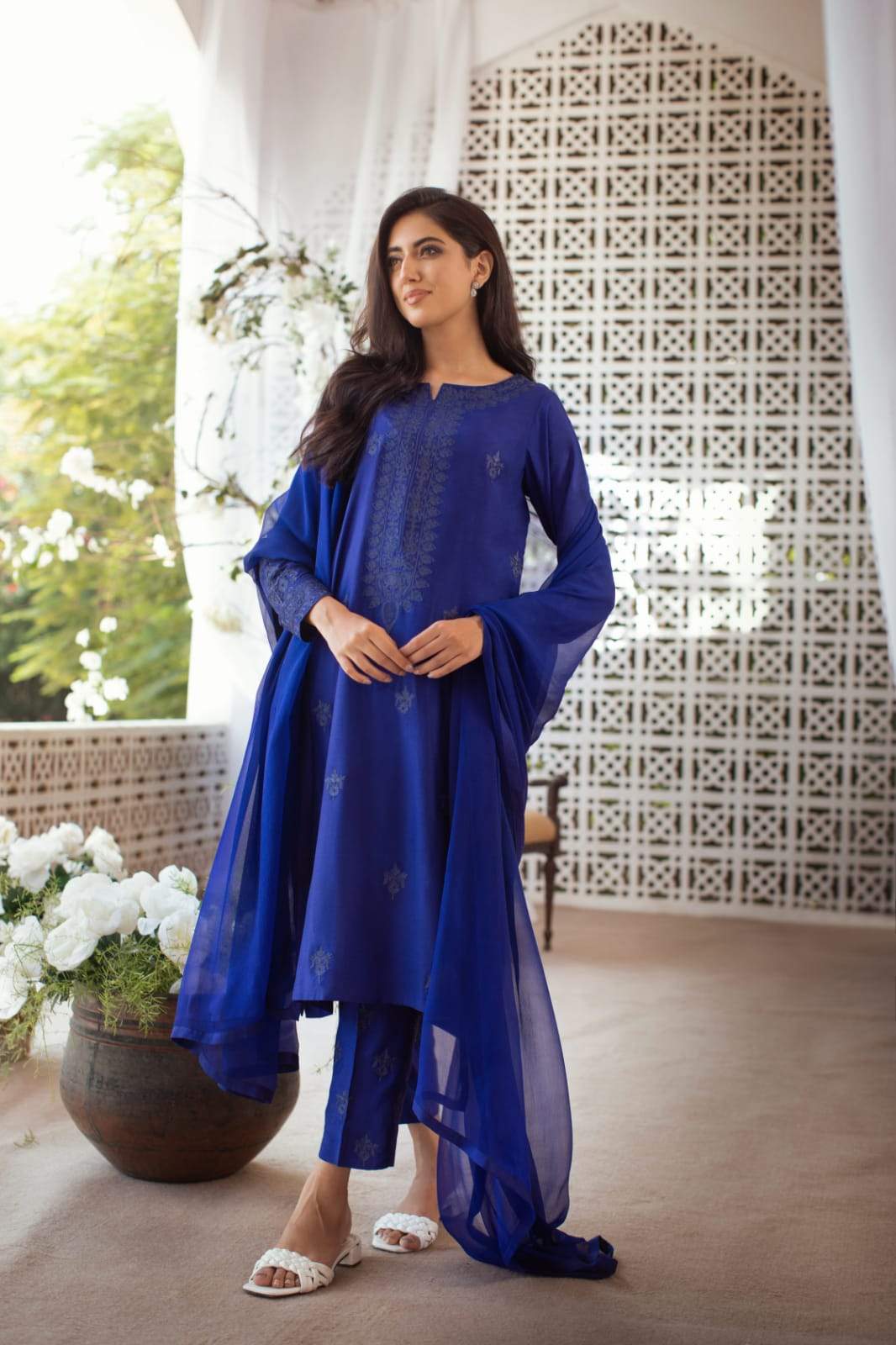 Midnight Blue Ari Embroidered Cotton Silk Salwar Kameez (3-Piece) - Image 3