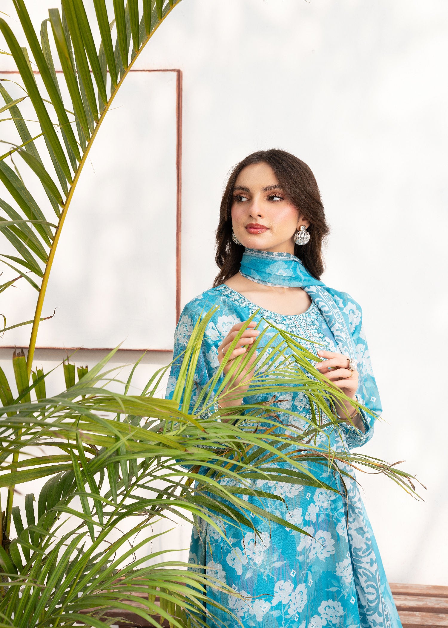 Blue Printed & Embroidered Cotton Kurta Set (3-Piece) - Image 5