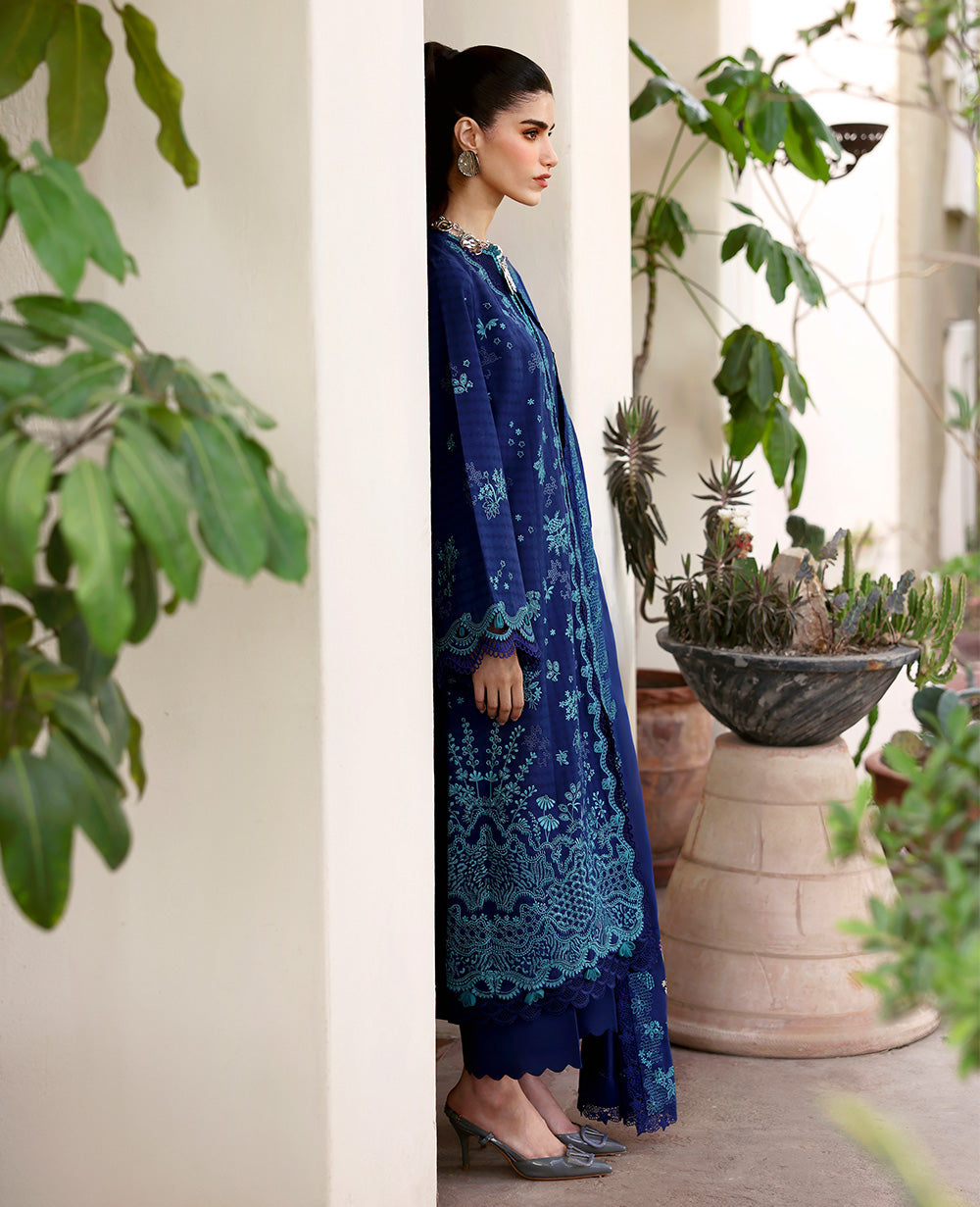 Deep Blue Embroidered Jacquard Long Shirt (3-Piece) - Image 4