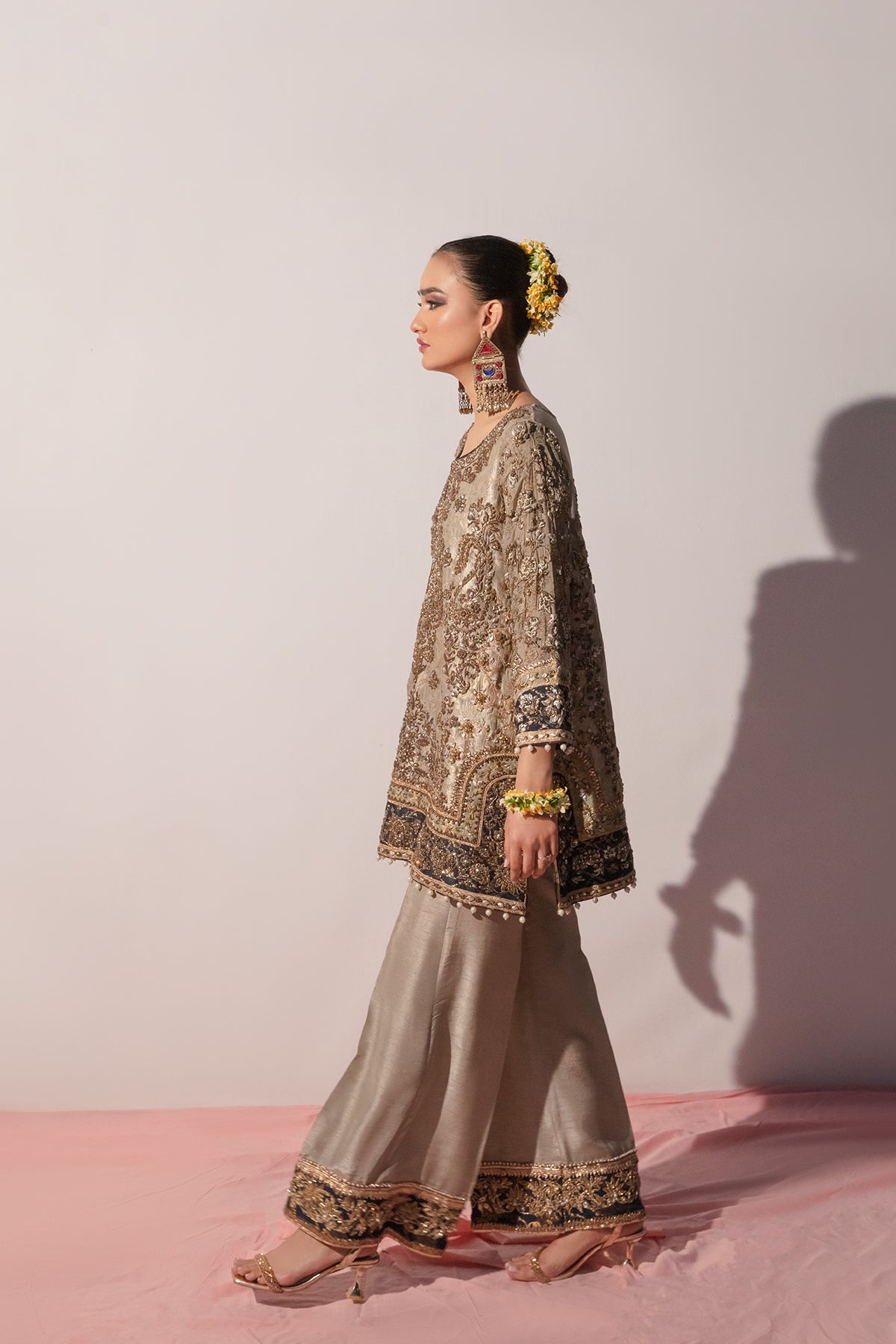 Grey Blue Embellished Jamawar Kurta (2-Piece) - Image 2