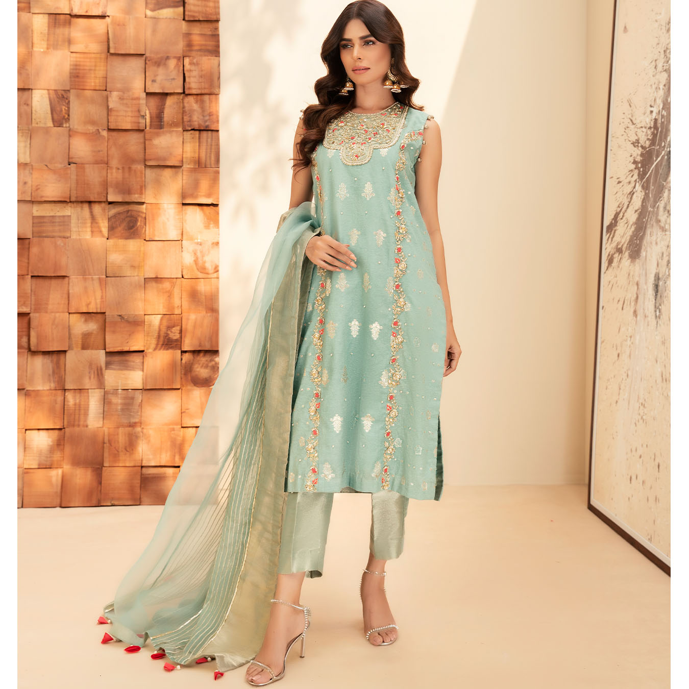Pakistani Duckegg Blue Hand-Embroidered Karandi Zari Salwar Kameez (3-Piece) - Image 3