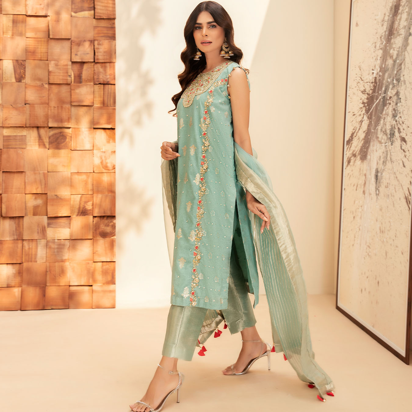 Pakistani Duckegg Blue Hand-Embroidered Karandi Zari Salwar Kameez (3-Piece) - Image 4