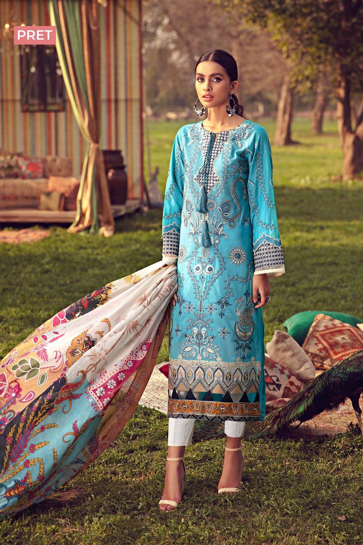 Ocean Blue Embroidered Lawn 3-Piece Suit - Image 1