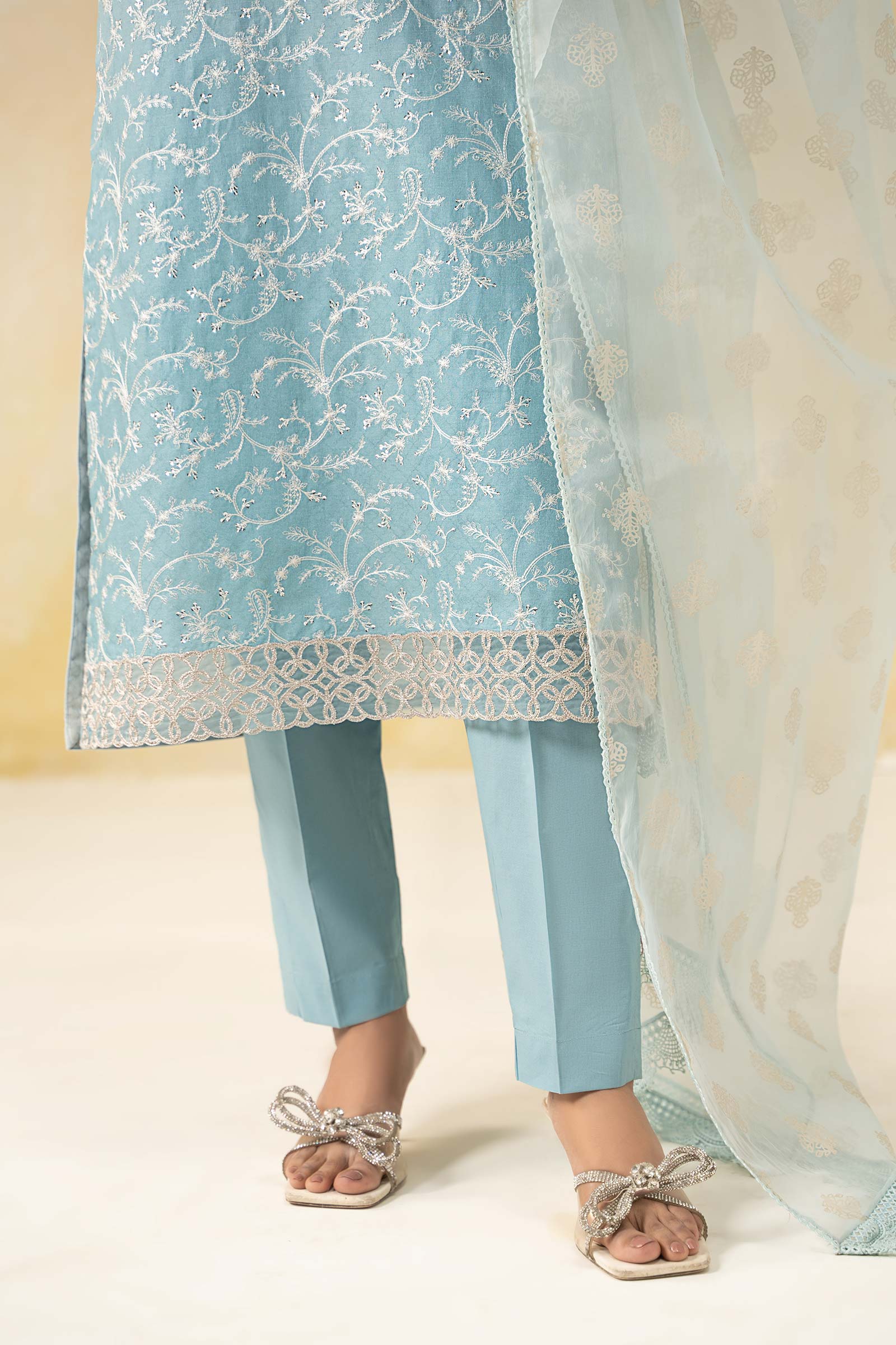 Pakistani Blue Embroidered Self Jacquard Lawn Suit (3-Piece) - Image 6