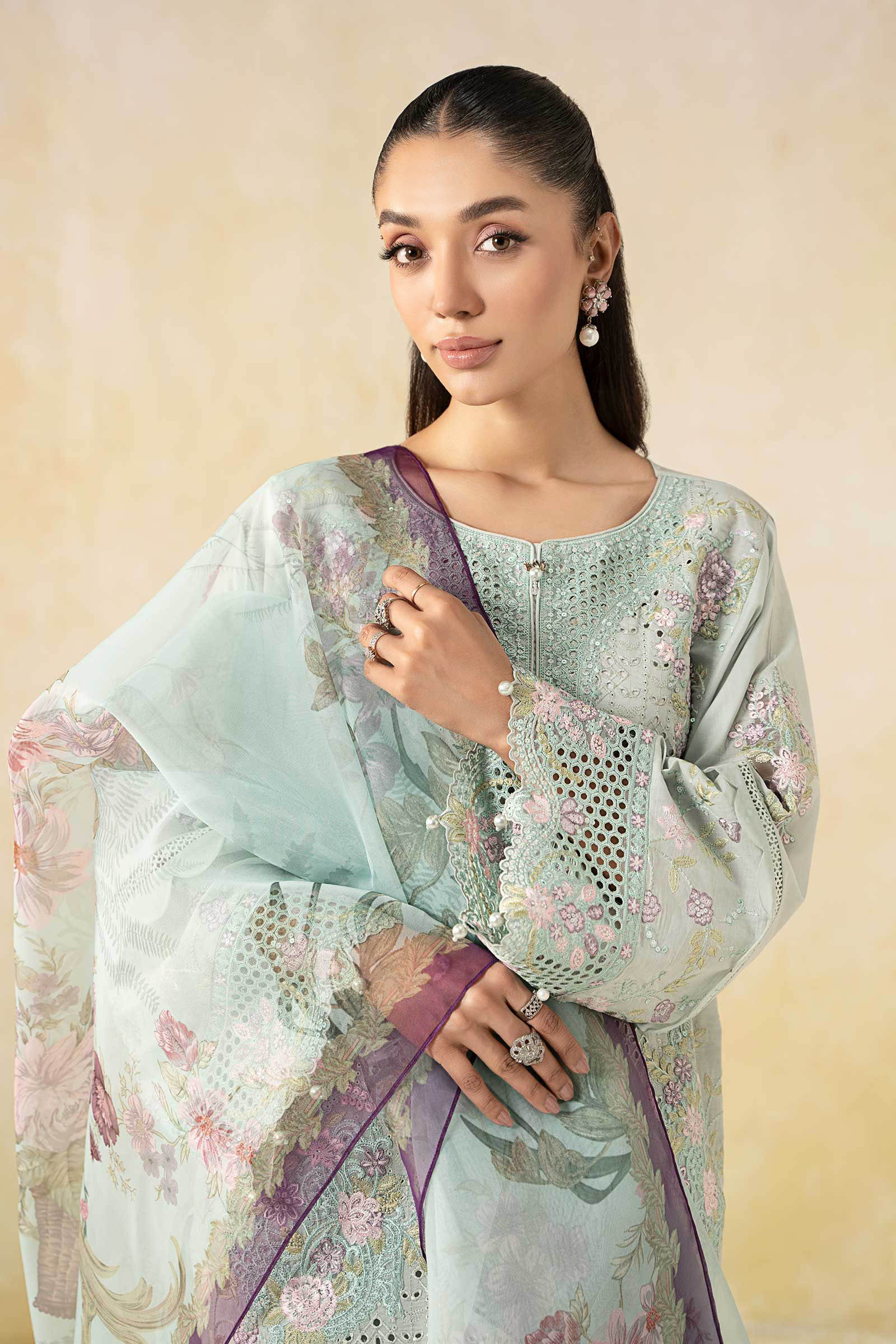 Sky Blue Embroidered Lawn 3-Piece Suit - Image 3