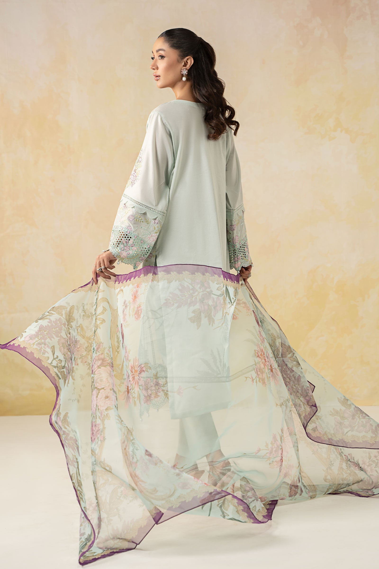 Sky Blue Embroidered Lawn 3-Piece Suit - Image 5