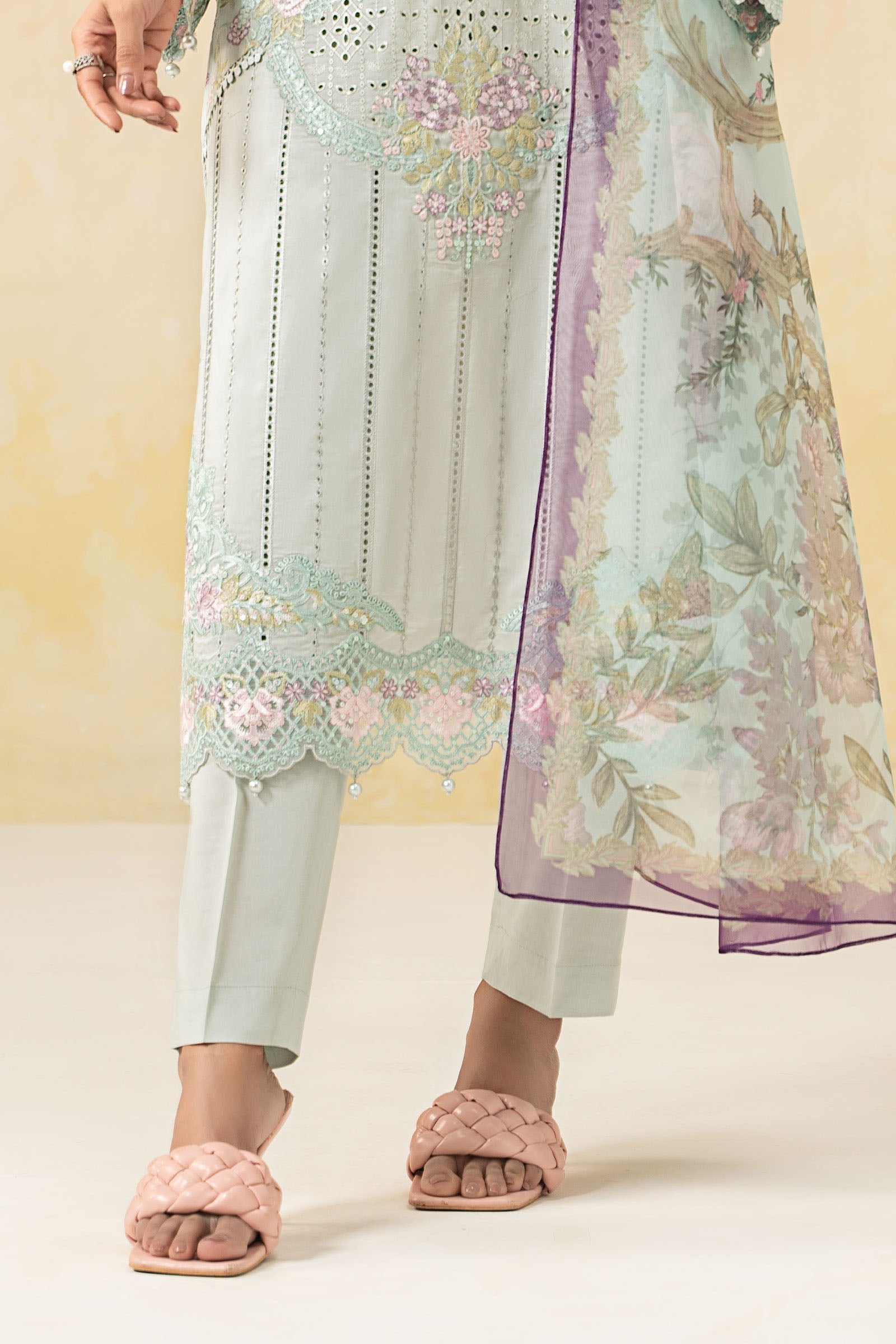 Sky Blue Embroidered Lawn 3-Piece Suit - Image 6