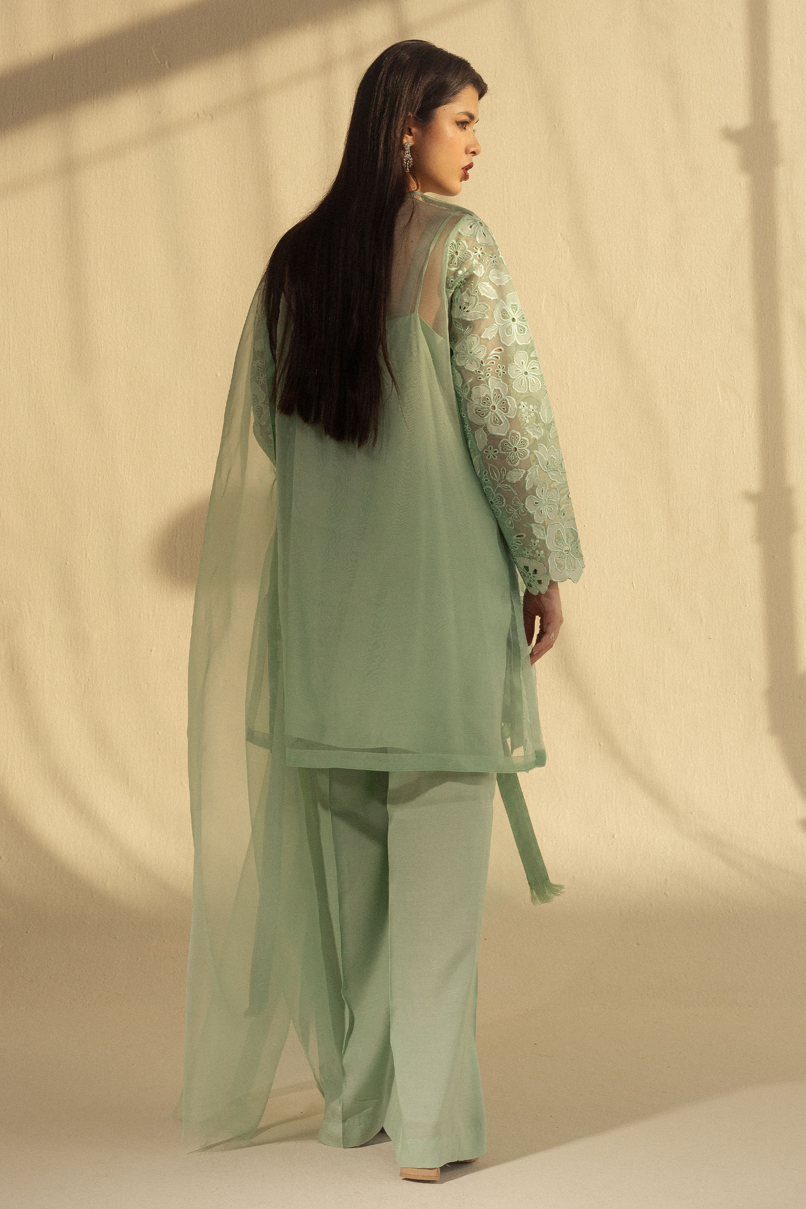 Aqua Appliqué Embroidered Organza Salwar Kameez (3-Piece) - Image 4