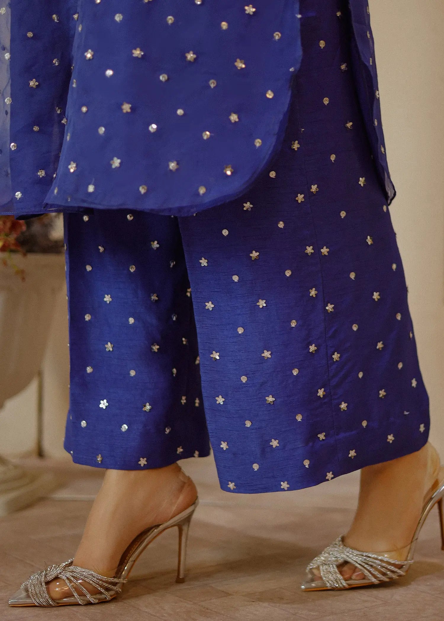 Blue Embellished Organza & Raw Silk Kurta (2-Piece) - Image 2