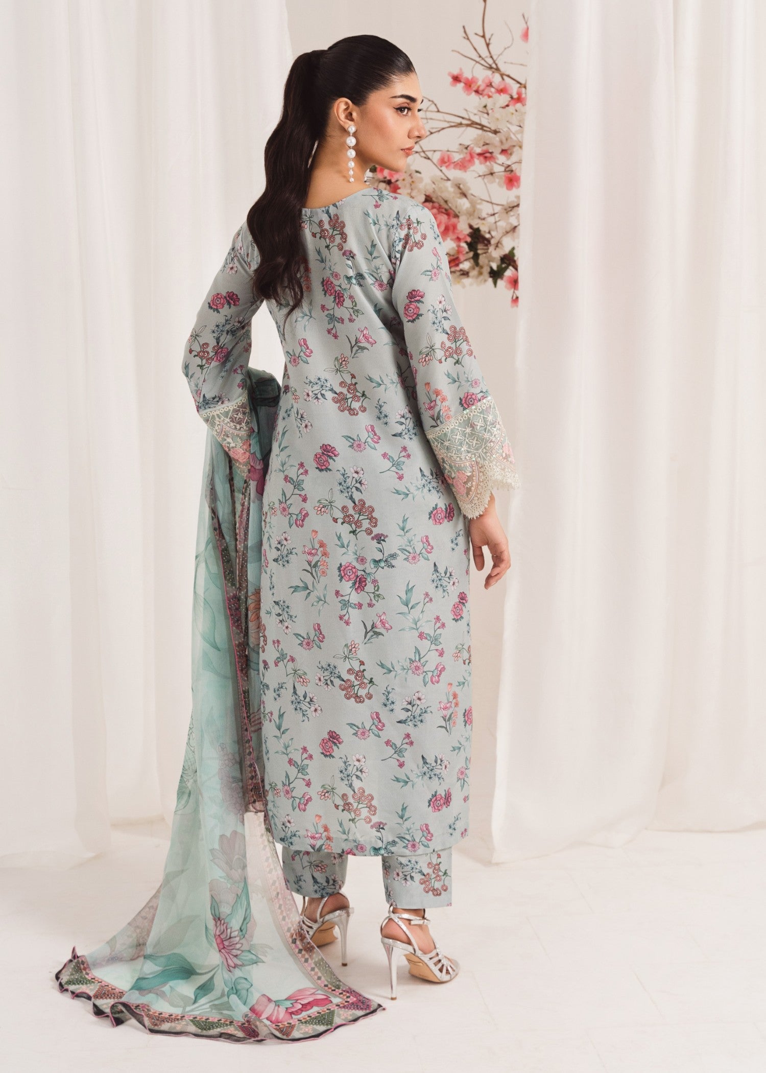 Pakistani Ice Blue Embroidered Poly Lawn Kurta Set (3-Piece) - Image 3