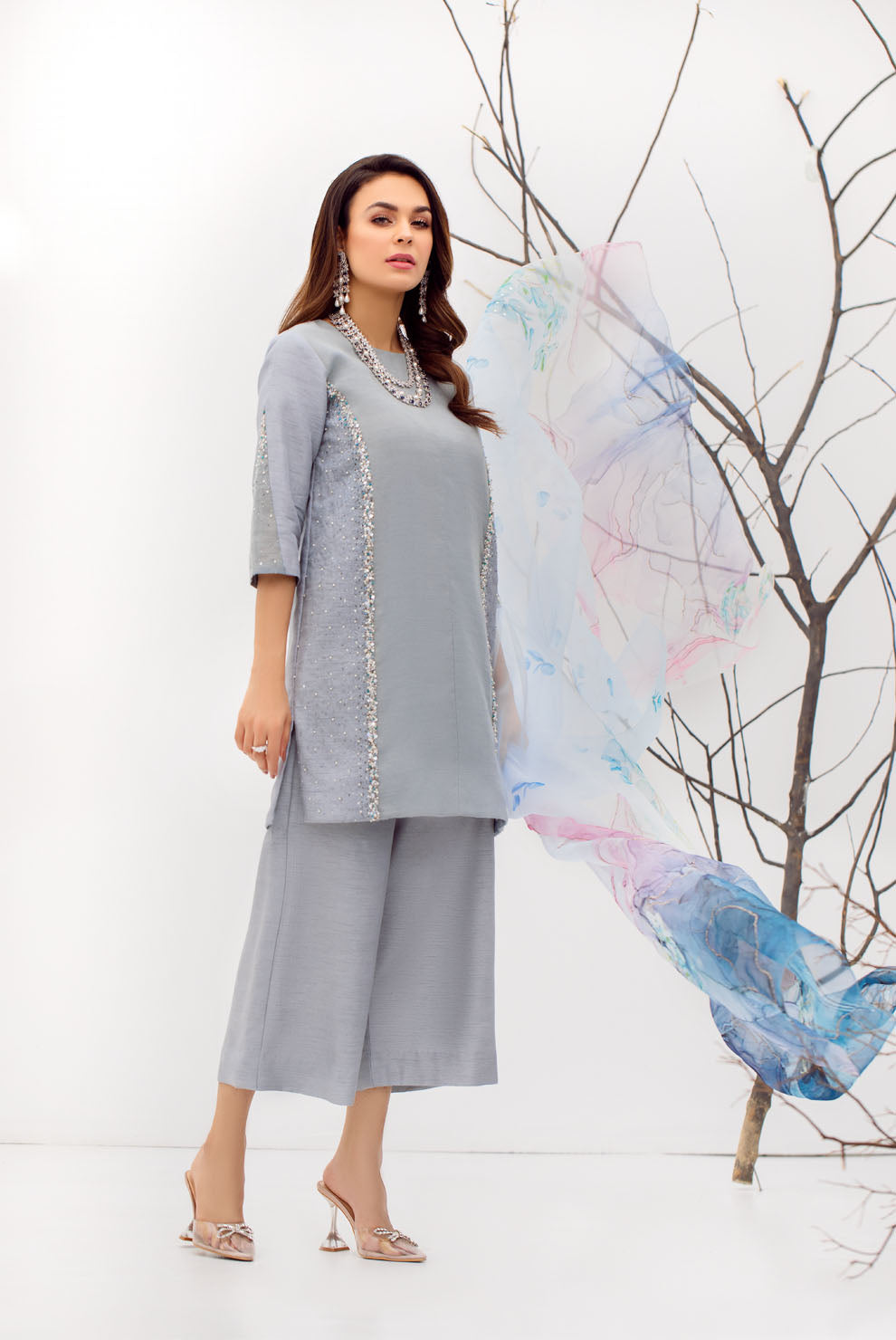 Pakistani Sky Blue Beaded Knitted Doria & Raw Silk Suit (3-Piece) - Image 2