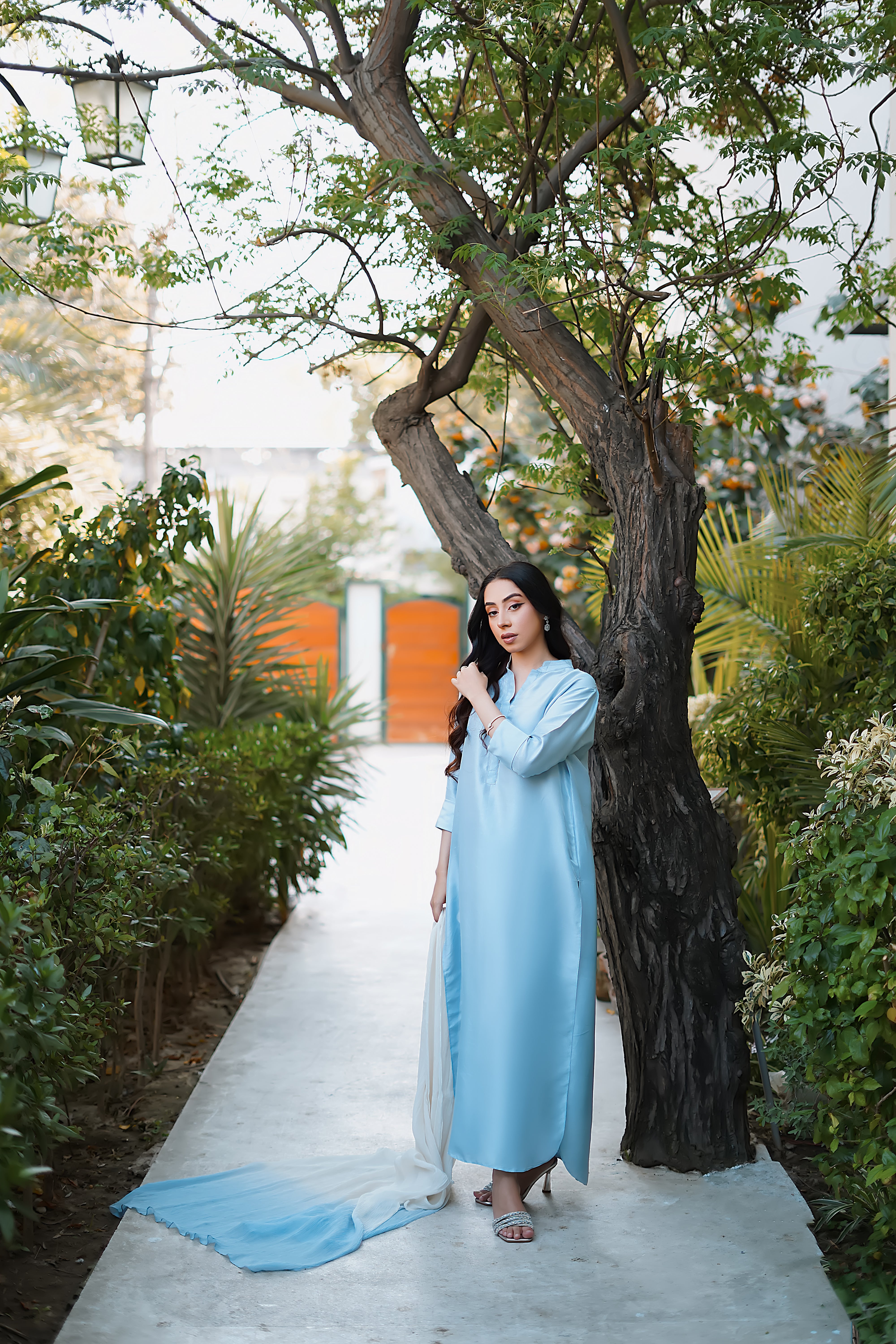 Sky Blue Dip-Dye Pure Raw Silk Salwar Kameez (3-Piece) - Image 2