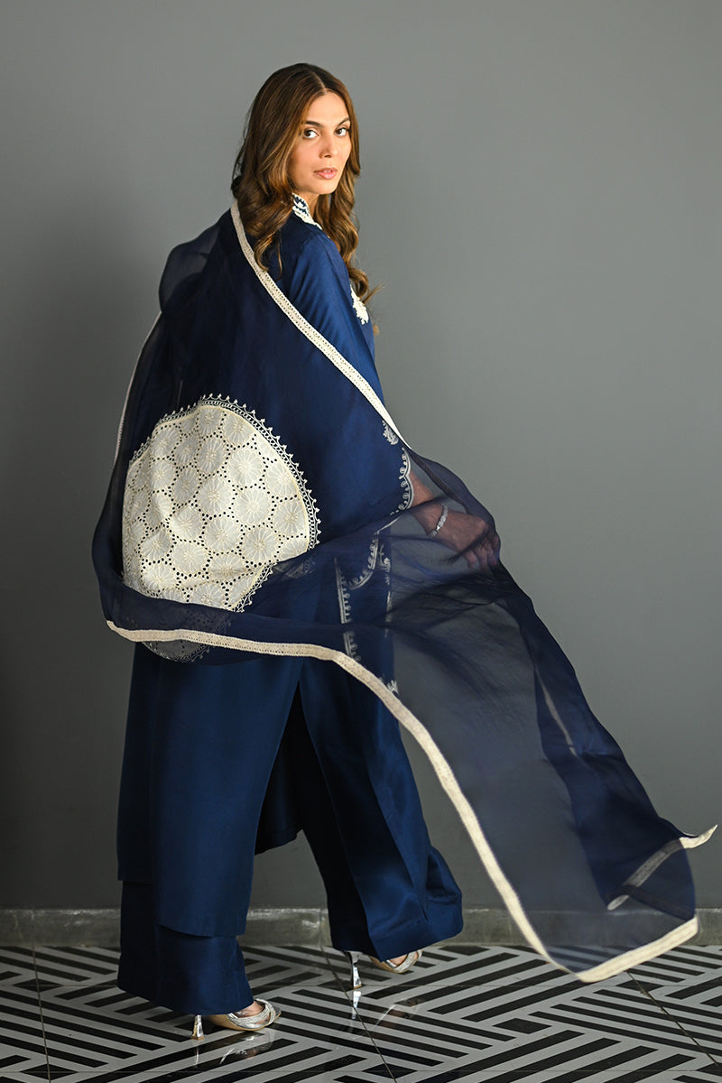 Pakistani Deep Blue Aari-Embroidered Rawsilk Salwar Kameez (3-Piece) - Image 5