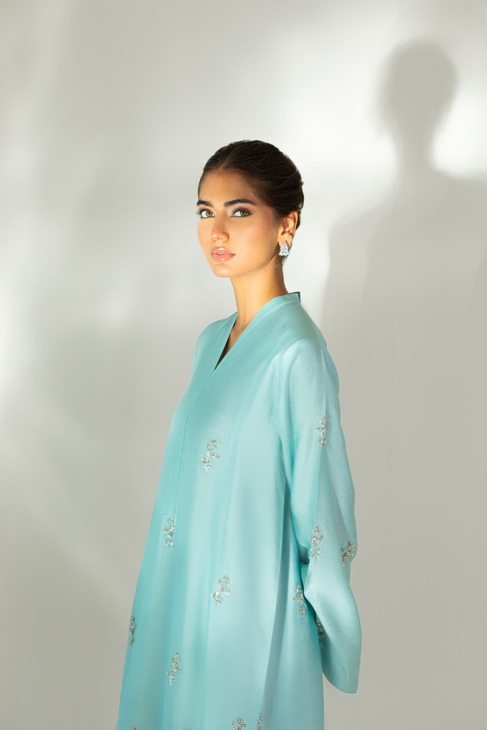 Aqua Hand Embellished Sheesha Silk Salwar Kameez (2-Piece) - Image 2