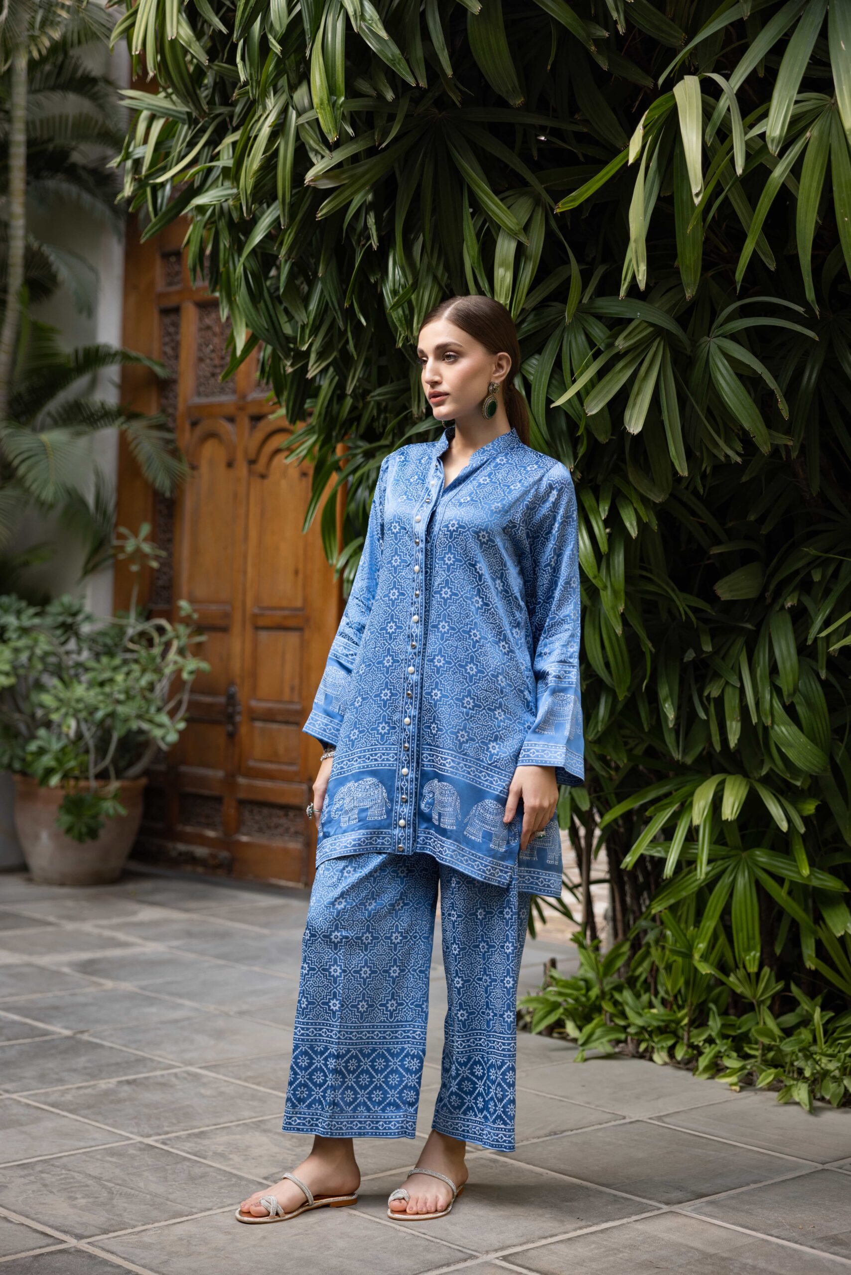 Pakistani Blue Ajrak Block Printed Silk Kurta Set (2-Piece) - Image 3