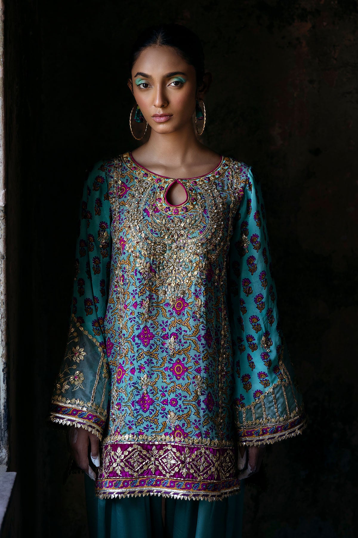 Pakistani Aqua Zardozi & Gota Grip Silk Salwar Kameez (2-Piece) - Image 2