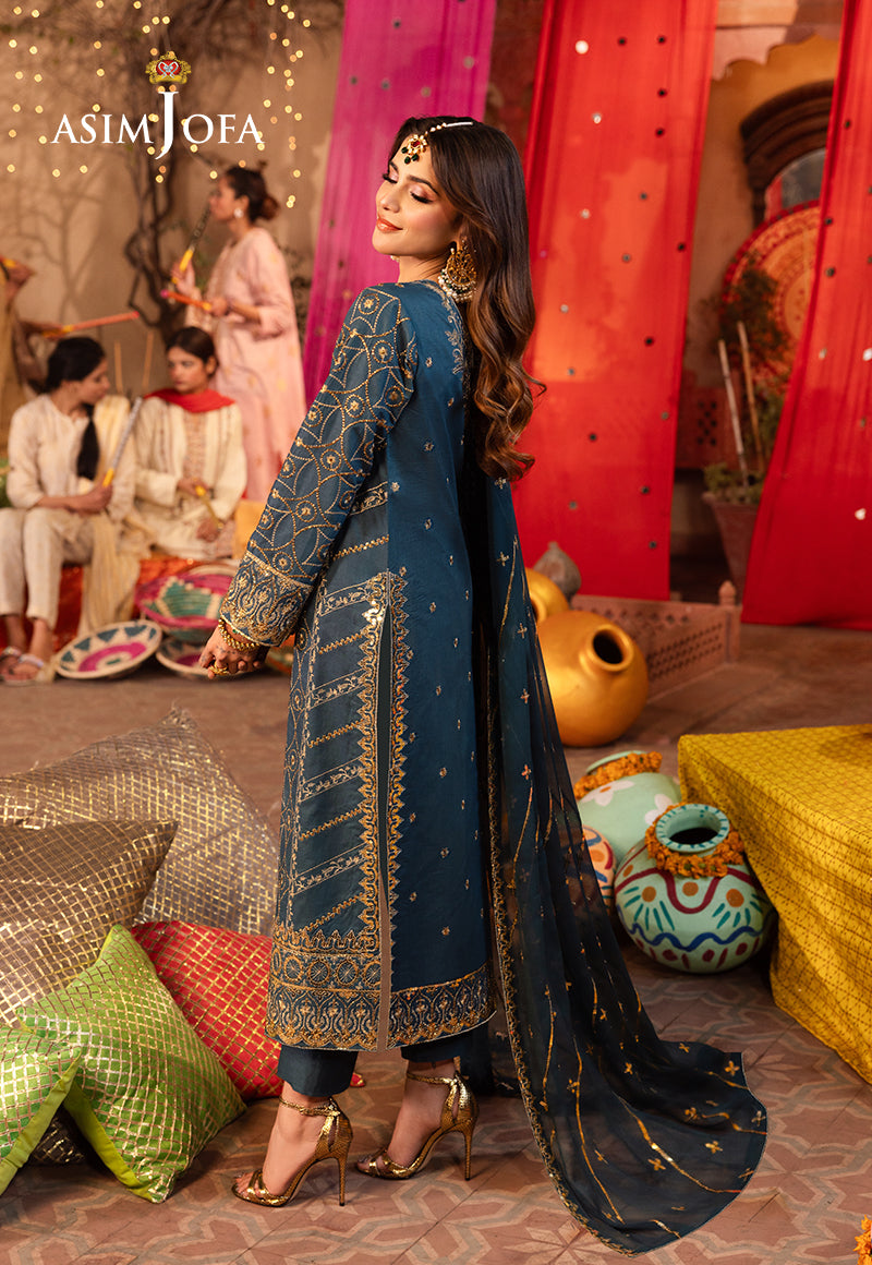 Pakistani Aqua Blue Embroidered Twisted Silk 3-Piece Suit - Image 3
