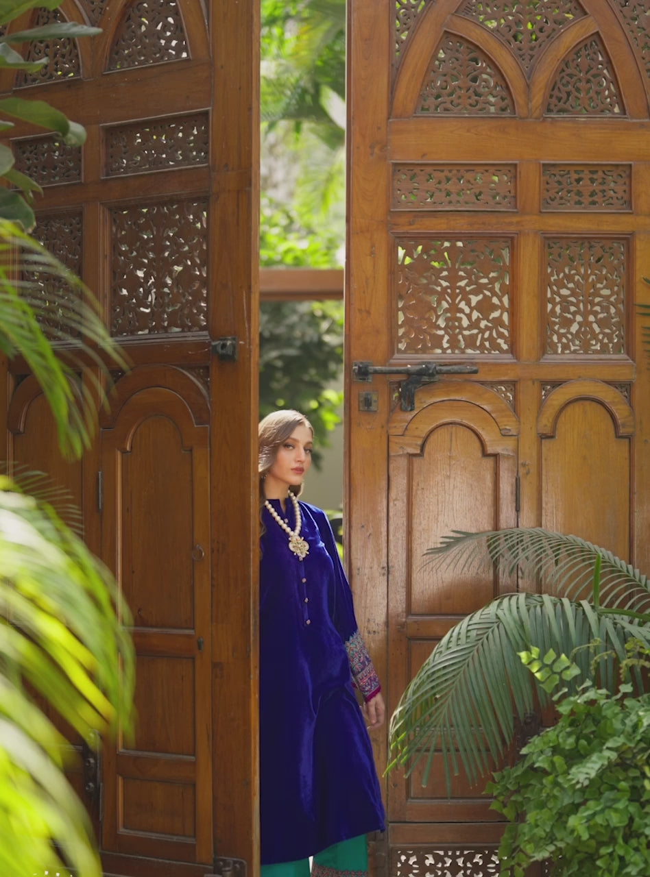 Pakistani Sapphire Blue Embroidered Velvet Salwar Kameez (3-Piece) - Image 7