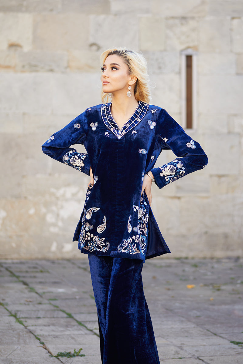 Pakistani Royal Blue Embroidered Velvet & Raw Silk Jacket Pants (2-Piece) - Image 13
