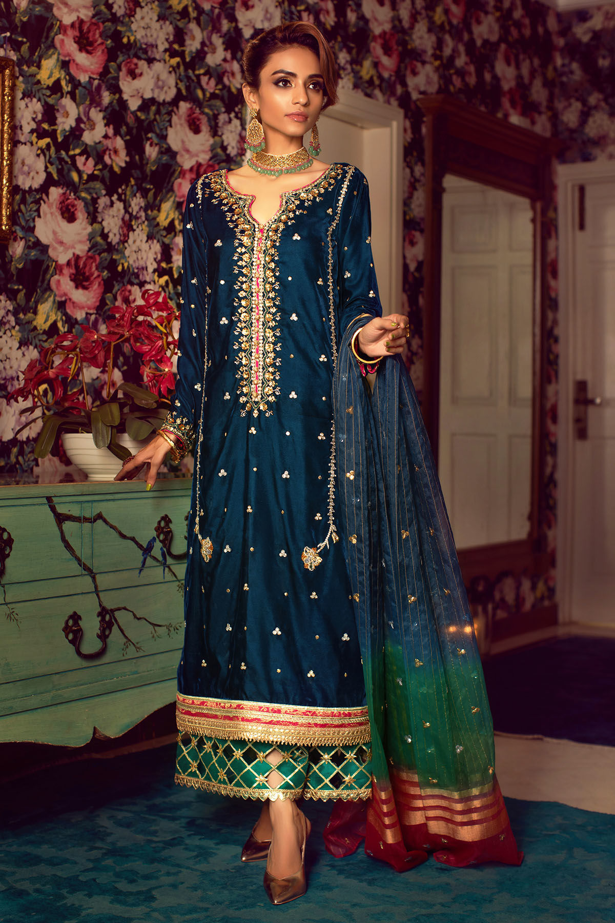Deep Blue Zardozi Velvet Salwar Kameez (3-Piece) - Image 1