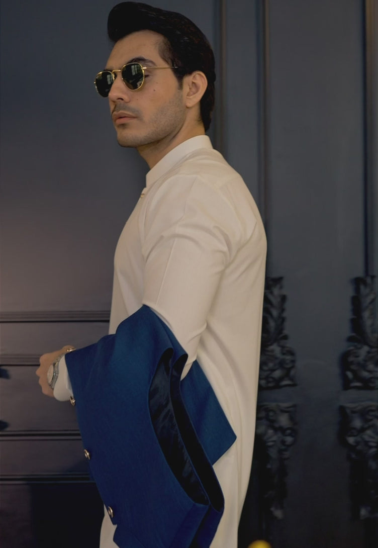 Dark Blue Blended Waistcoat Kurta Set (3-Piece) - Image 2