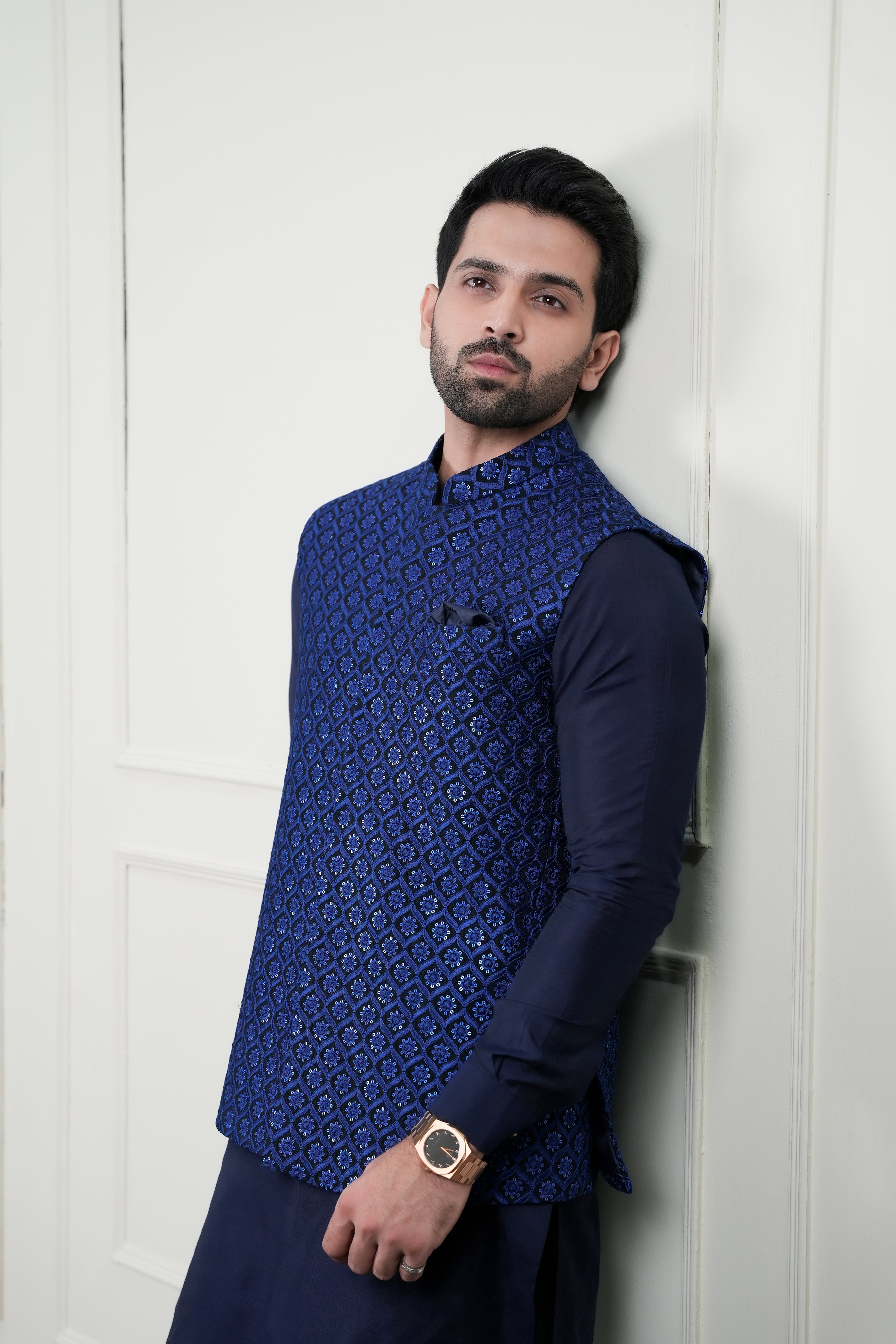 Deep Royal Blue Sequin Cotton Silk Waistcoat Kurta (3-Piece) - Image 5