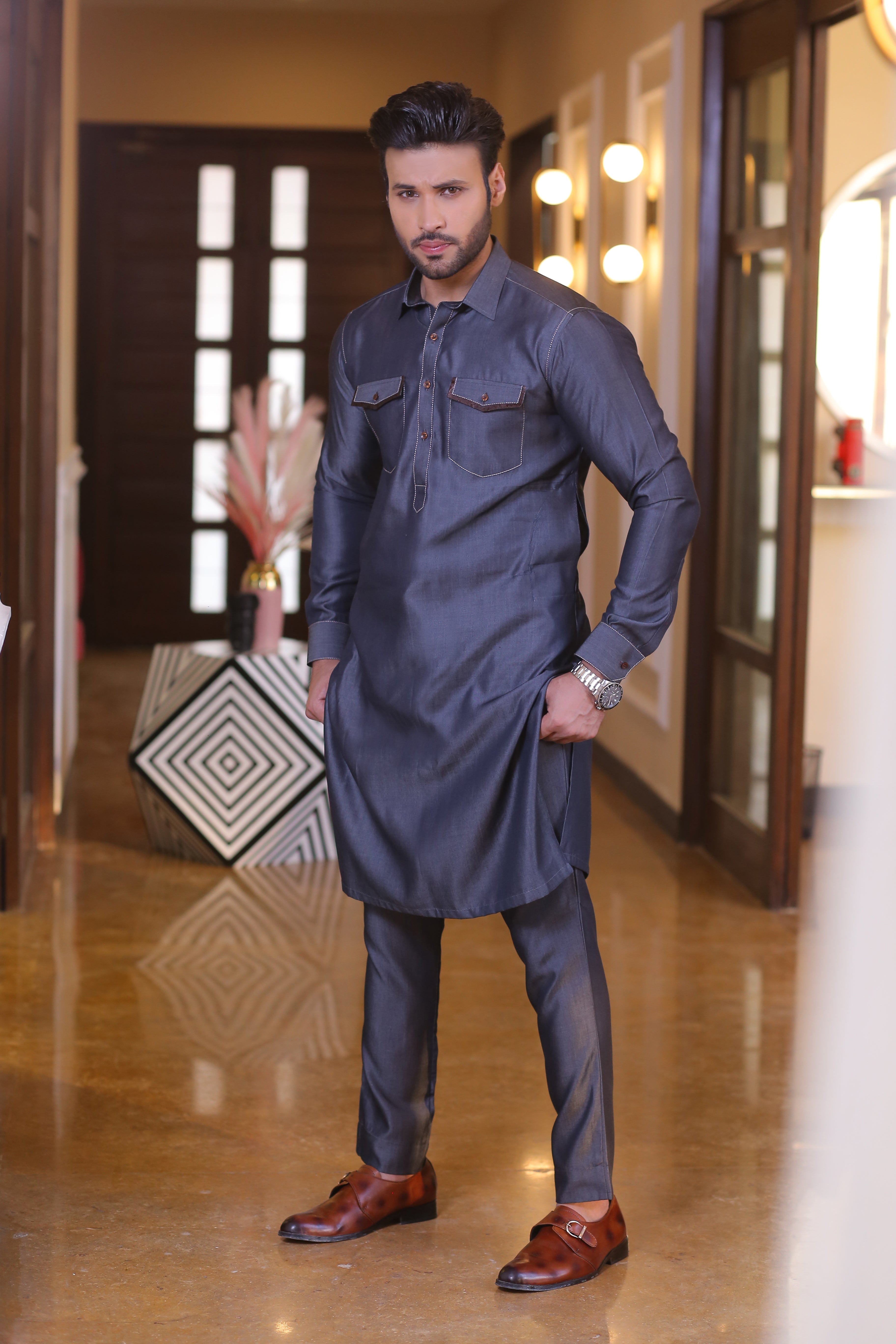 Slate Blue Contrast-Stitched Denim Waistcoat Kurta (3-Piece) - Image 2