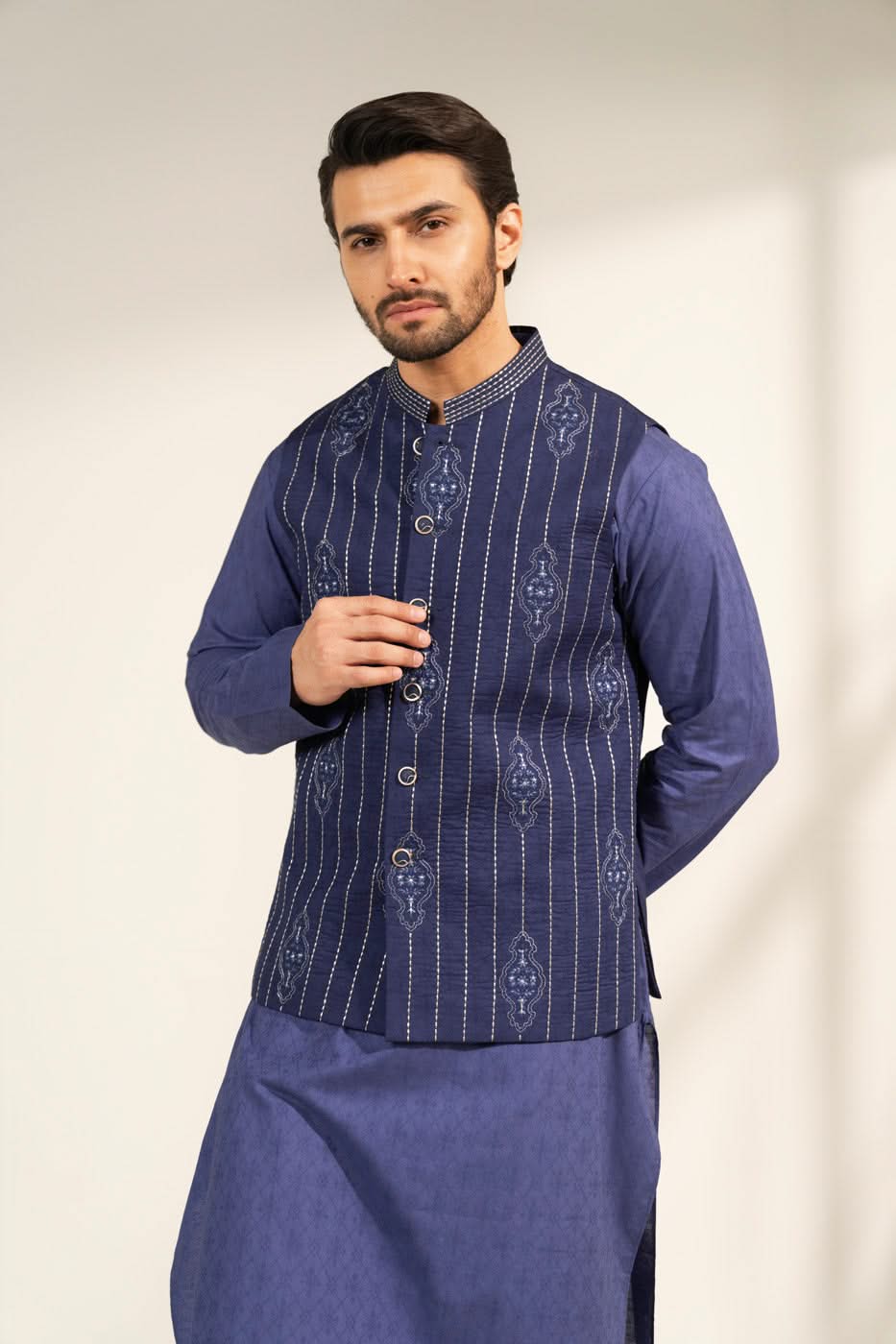 Deep Blue Embroidered Jacquard Waistcoat Kurta (3-Piece) - Image 2